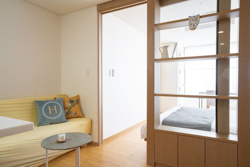 ＊Lotte World 1-minute＊ Jamsil 1.5-room apartment＊