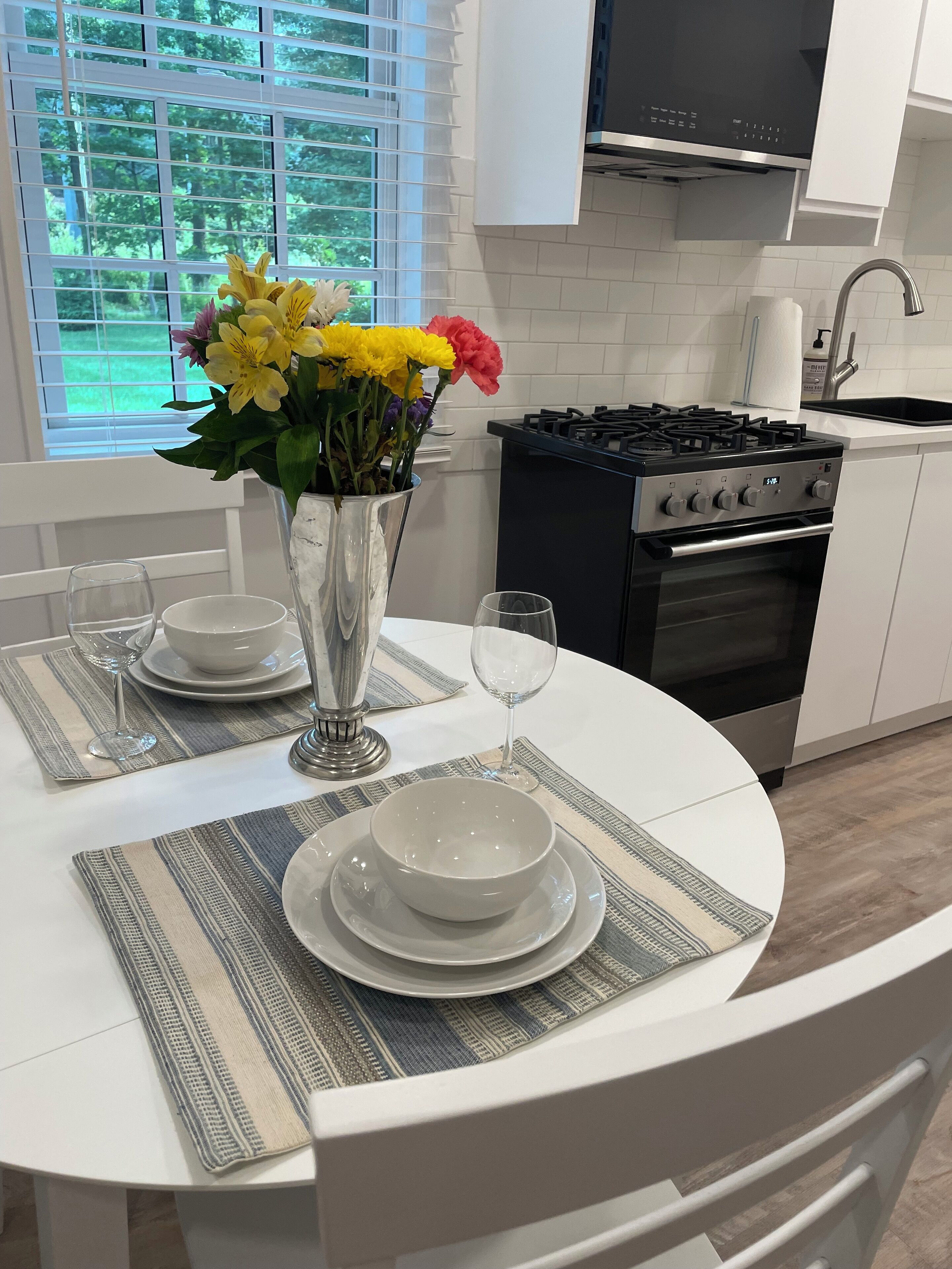 Welcome to our junior one-bedroom located in the beautiful town of Darien.