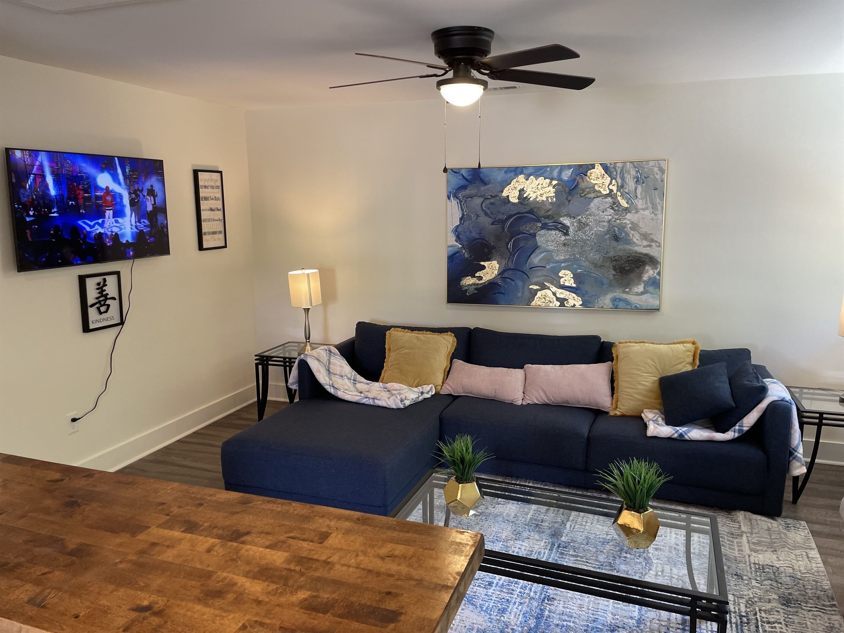 Elegant 2BR Hideaway ,Greenville, SC |Pets | WiFi