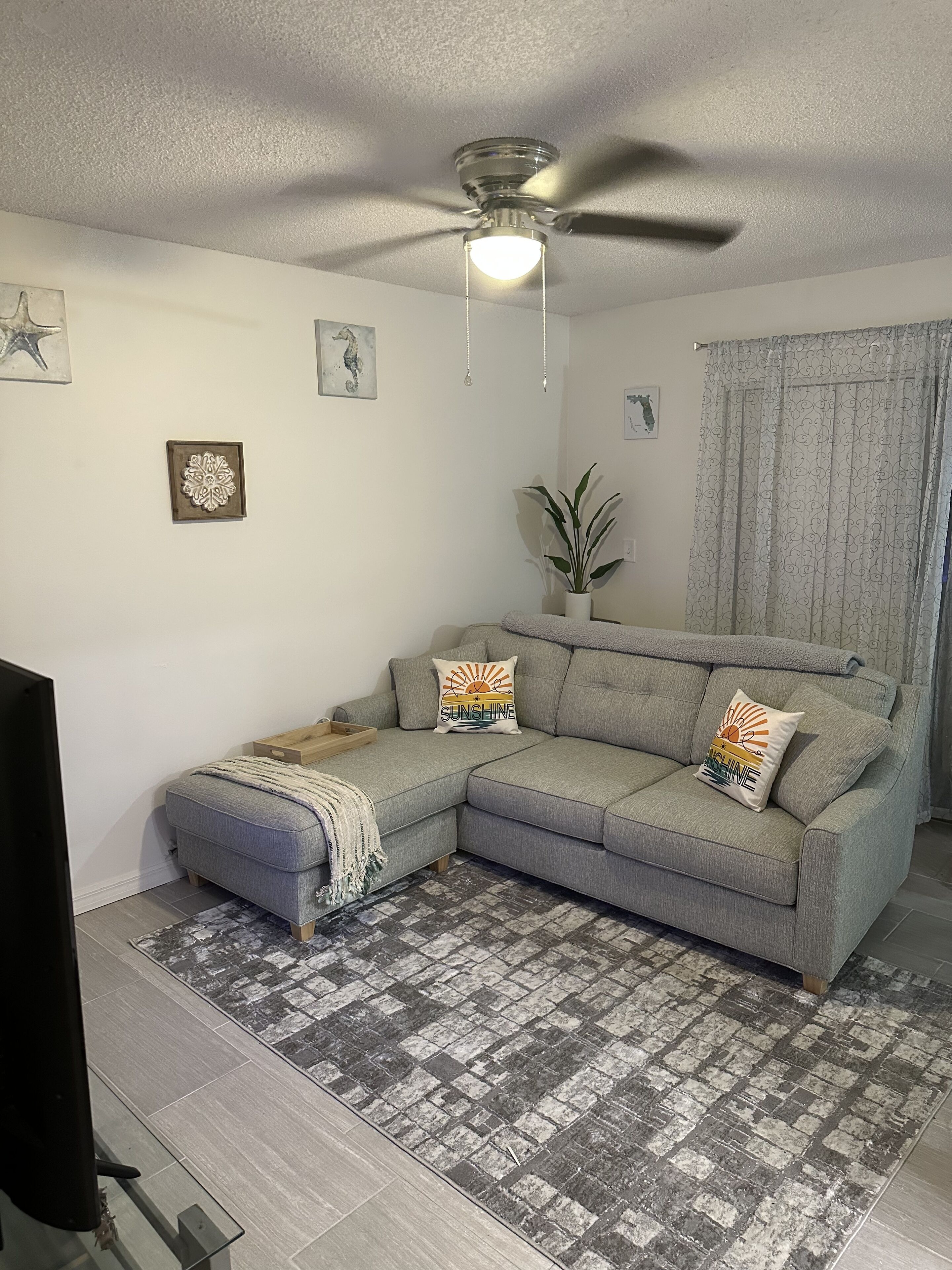 Convenient Condo w/Lakeview ~ 7min to Daytona Beach