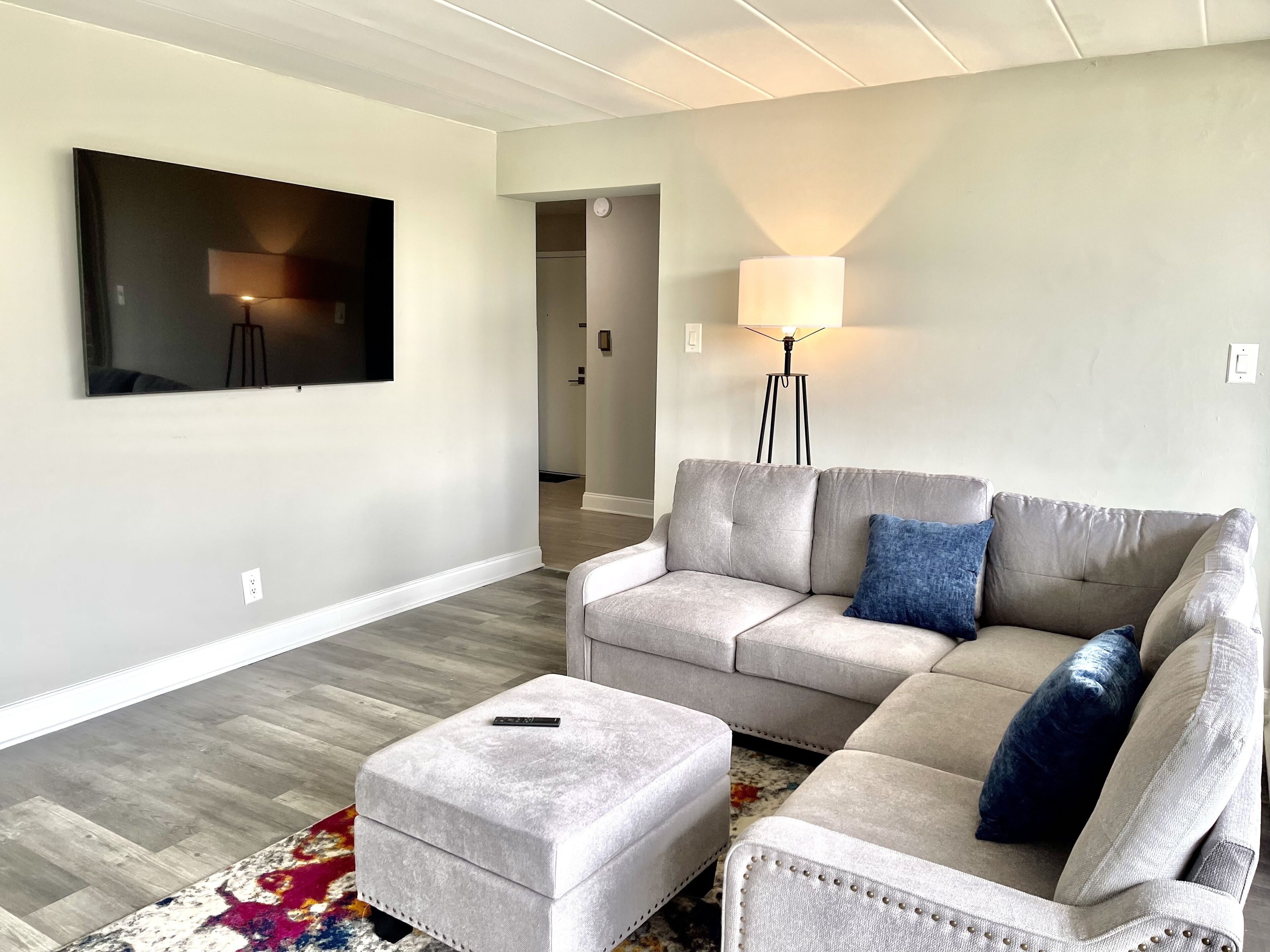 Cozy 2BR Condo w/Amazing Views