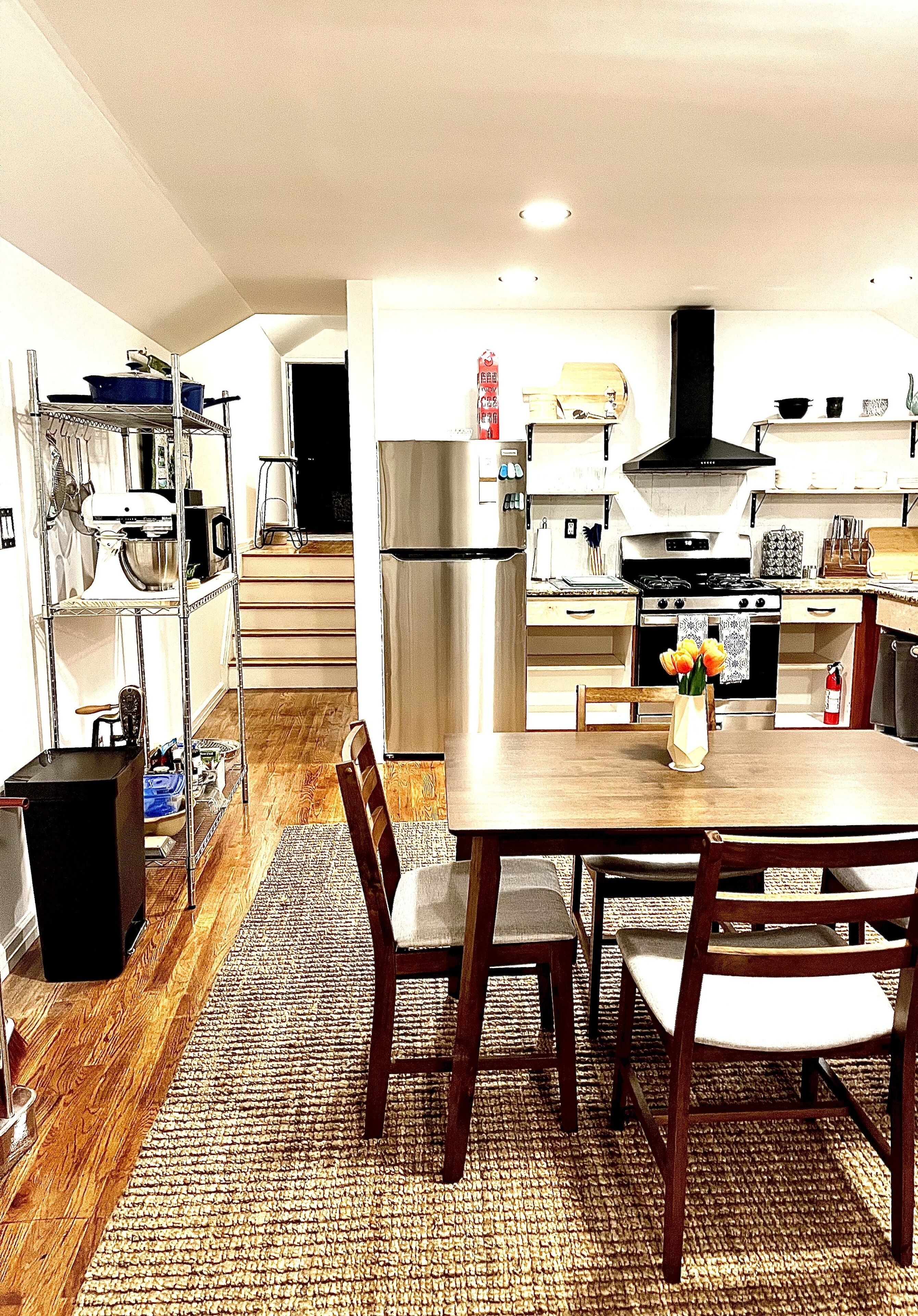Modern and newly renovated space close to Manhattan and Long Island. 