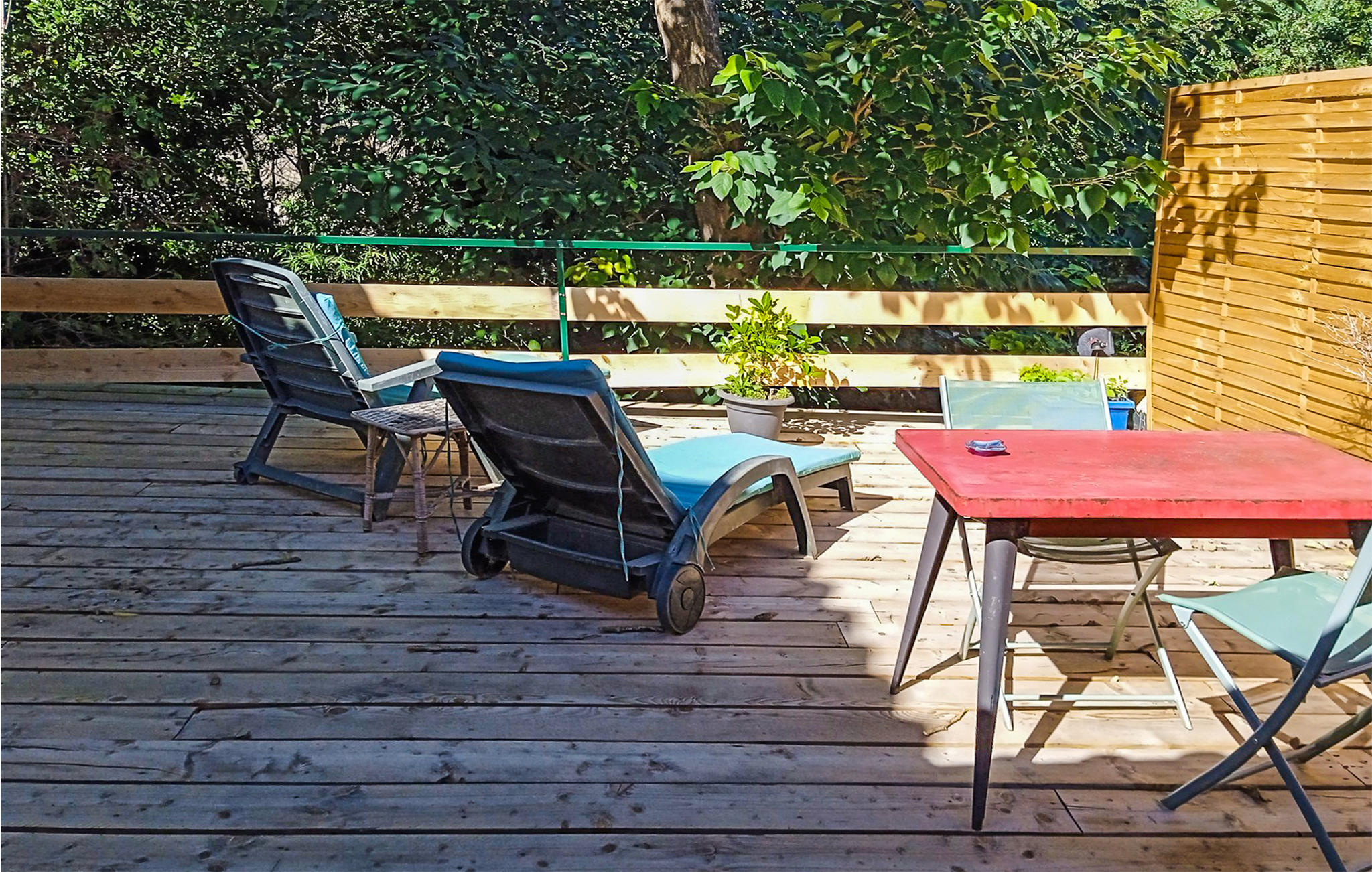 Beautiful apartment in St Paulet De Caisson with 