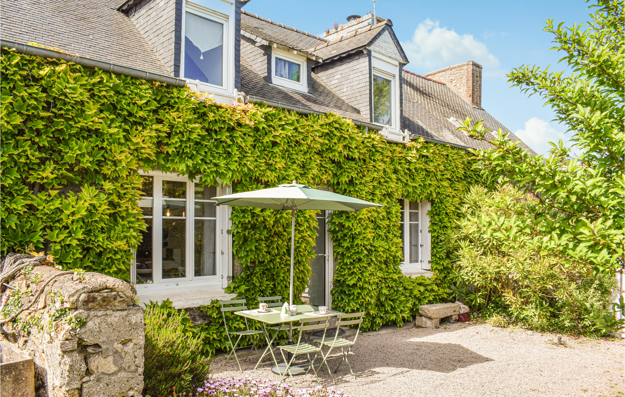 Awesome home in Plouha with WiFi and 2 Bedrooms