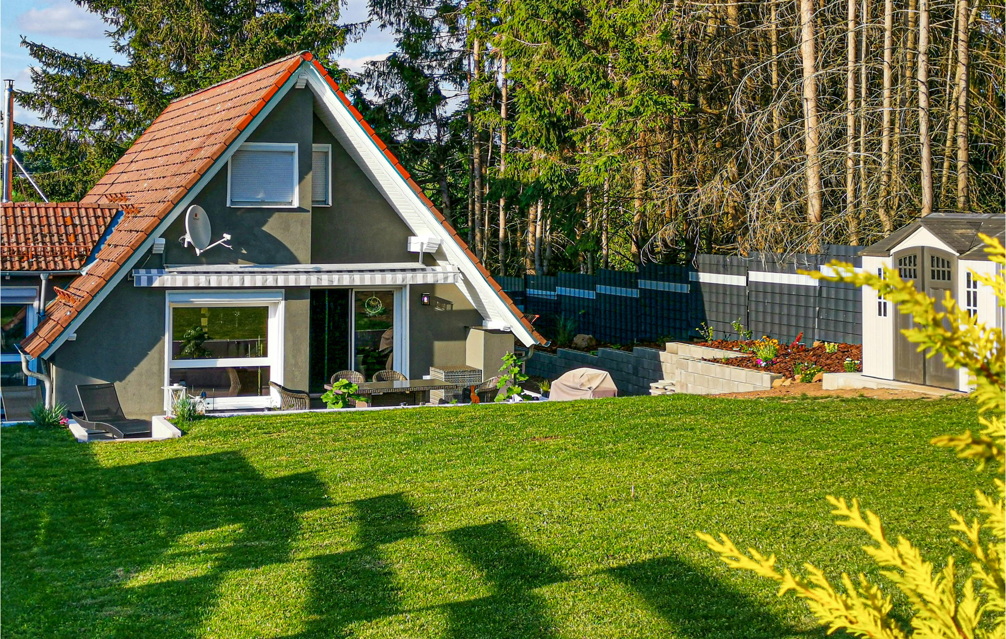 Stunning home in Ulrichstein with WiFi and 2 Bedrooms