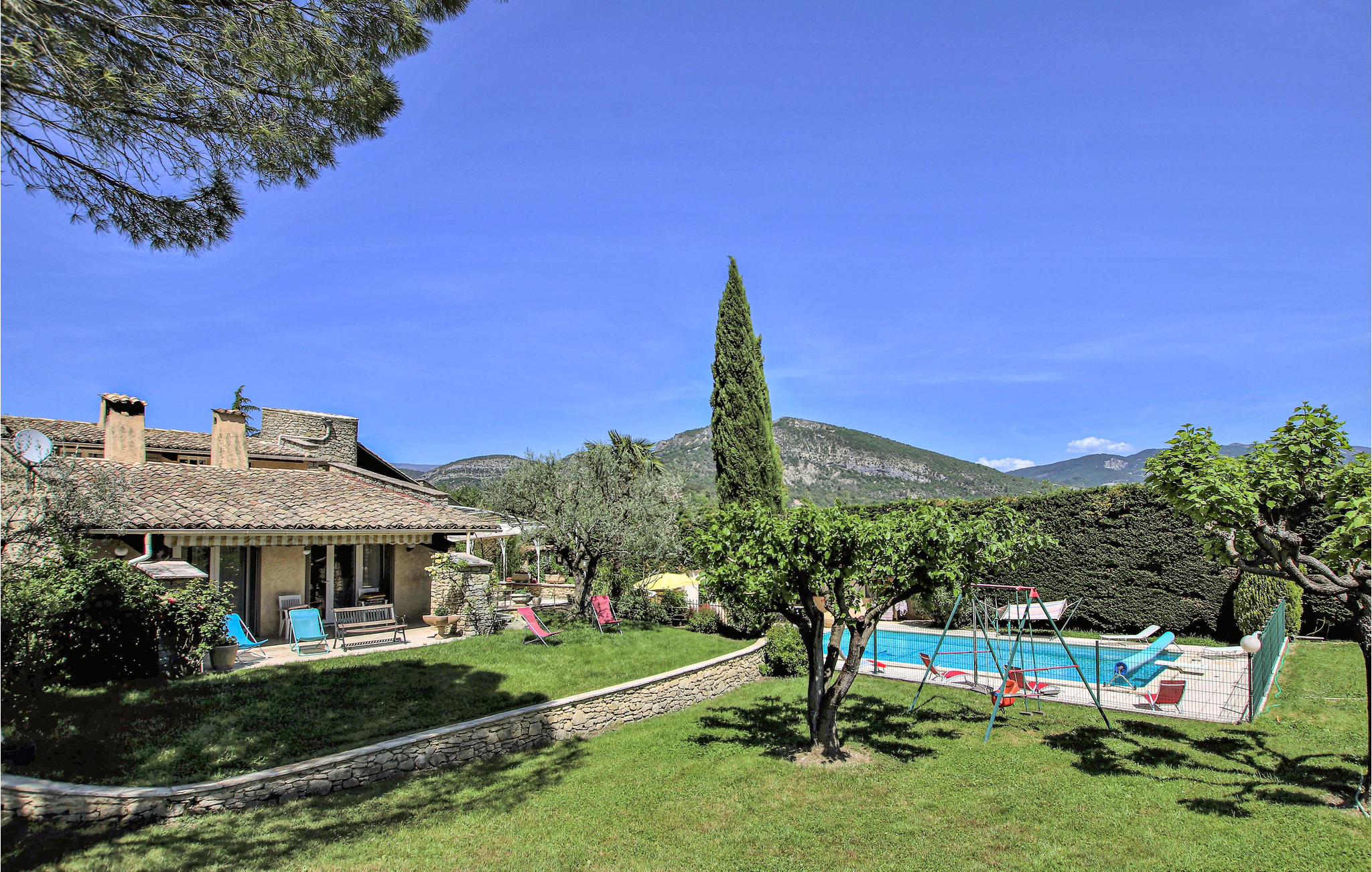 Nice home in Condorcet with Outdoor swimming pool, Private swimming pool and 5 Bedrooms
