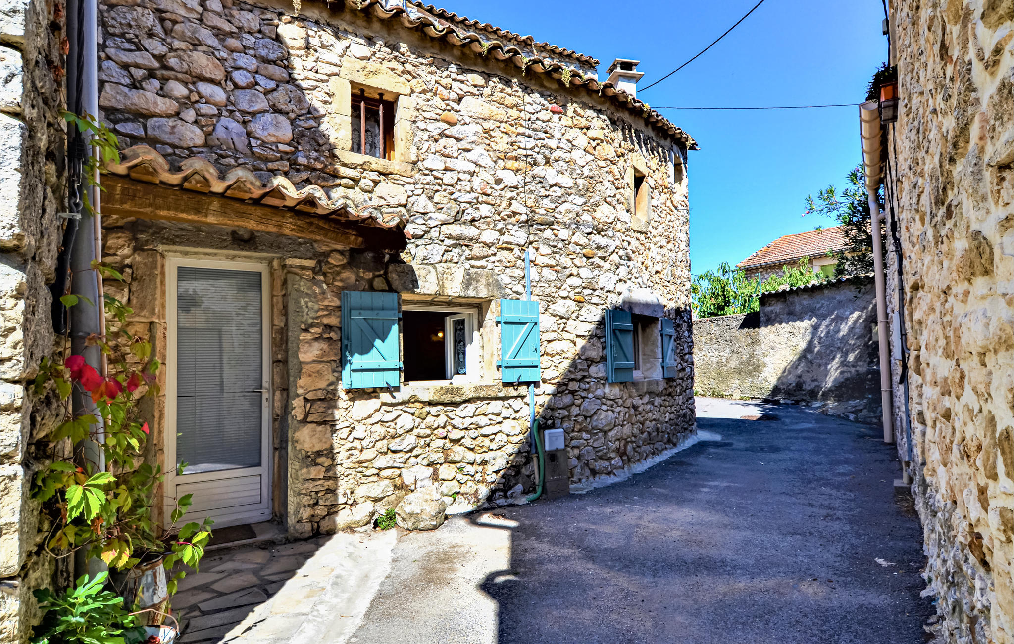 Amazing home in Goudargues with 2 Bedrooms