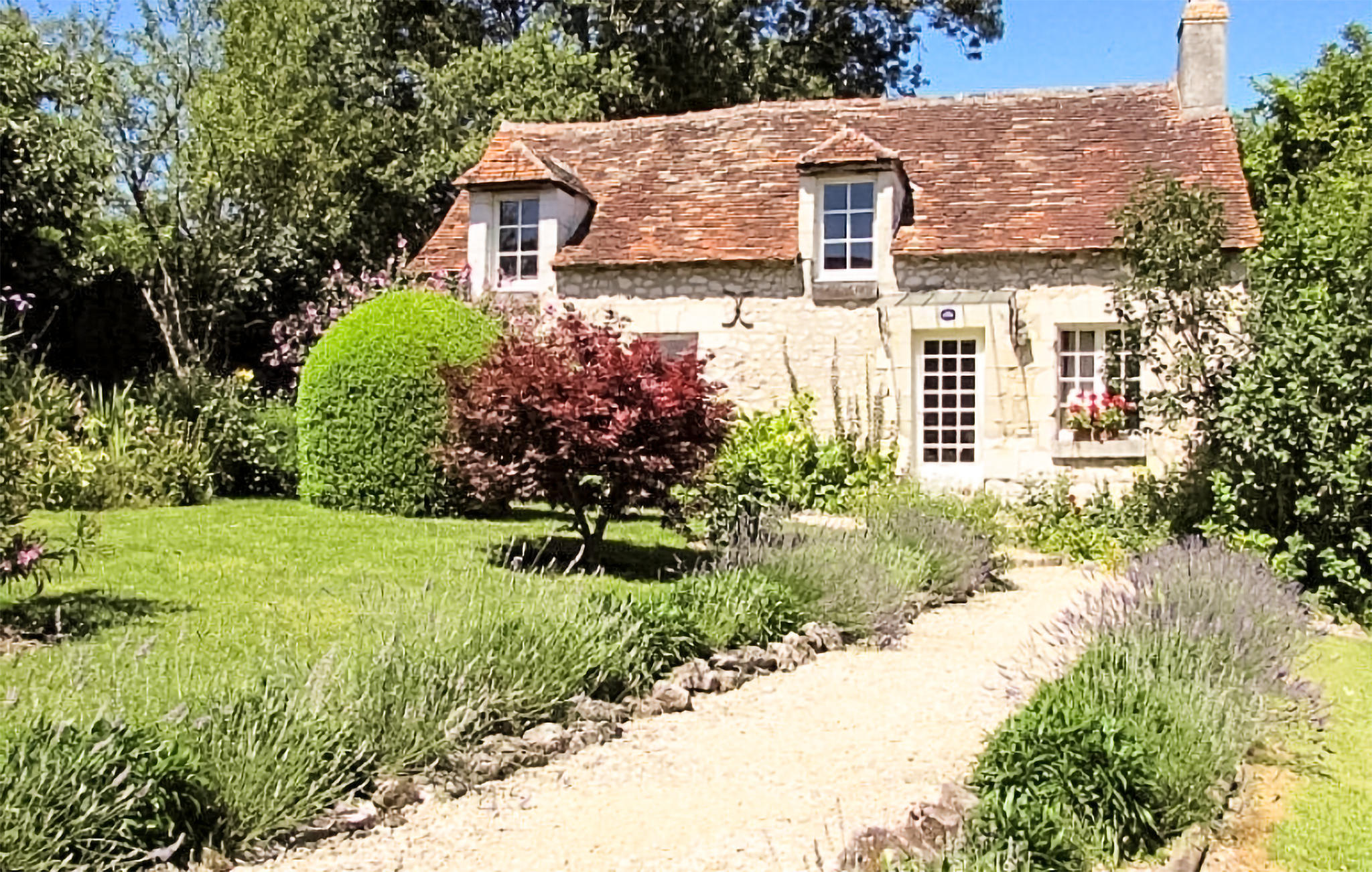 Nice home in Chaumussay with Outdoor swimming pool, WiFi and 1 Bedrooms