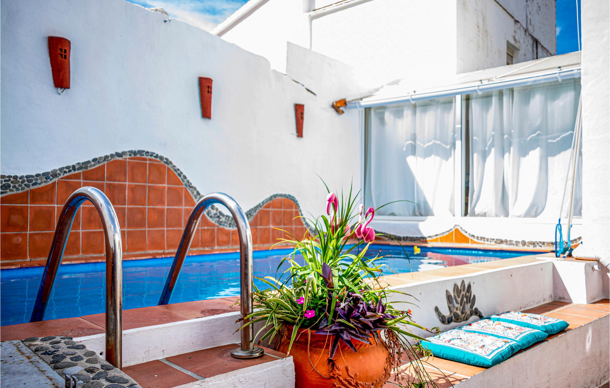 Stunning home in Sayalonga with WiFi, Private swimming pool and Outdoor swimming pool