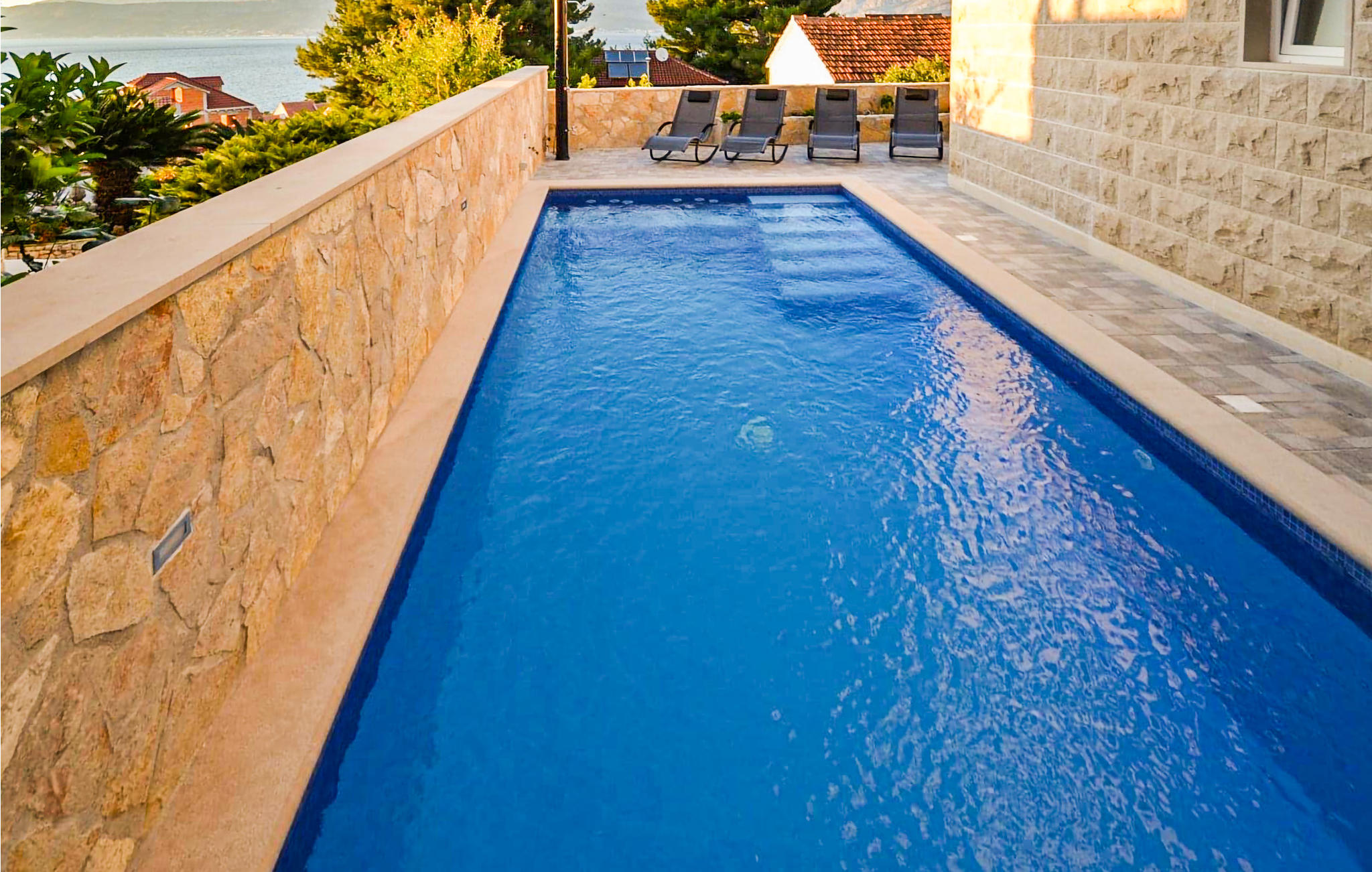 Beautiful apartment in Postira with Outdoor swimming pool, WiFi and 3 Bedrooms