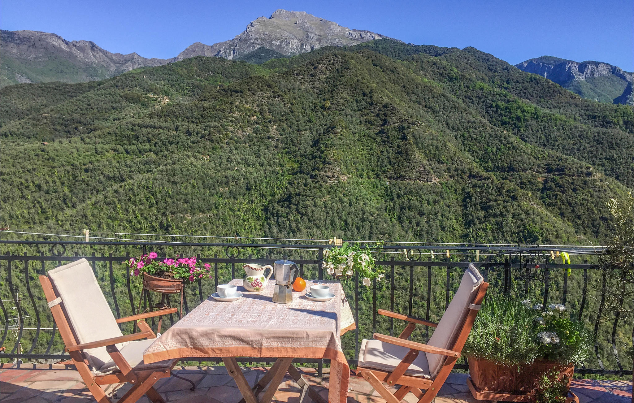Stunning home in Castel Vittorio with WiFi and 3 Bedrooms