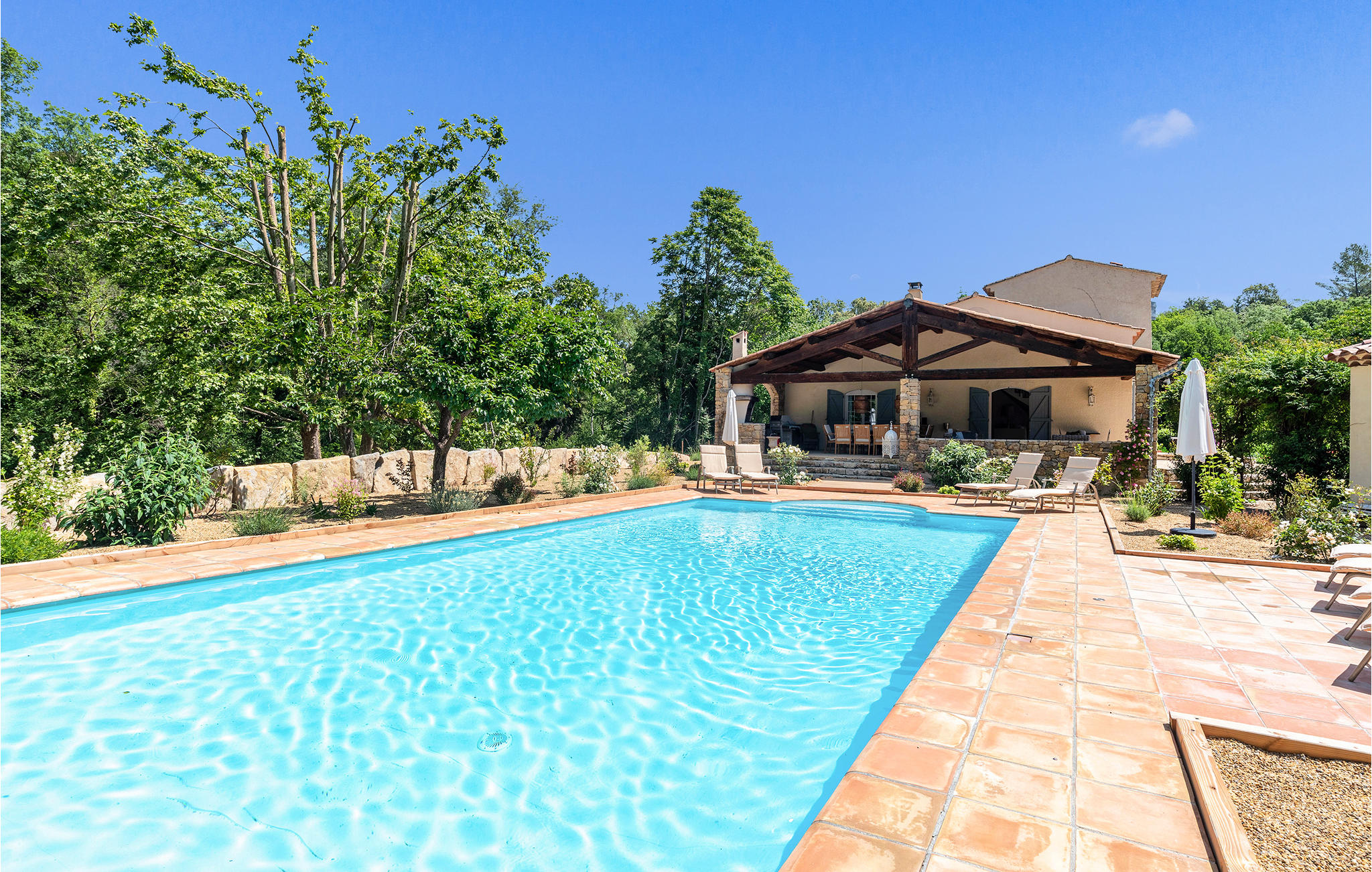 Nice home in Carcès with Outdoor swimming pool, WiFi and 6 Bedrooms