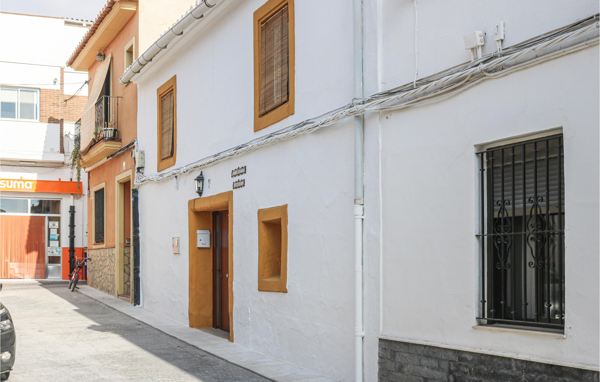 Amazing home in Estivella with 3 Bedrooms