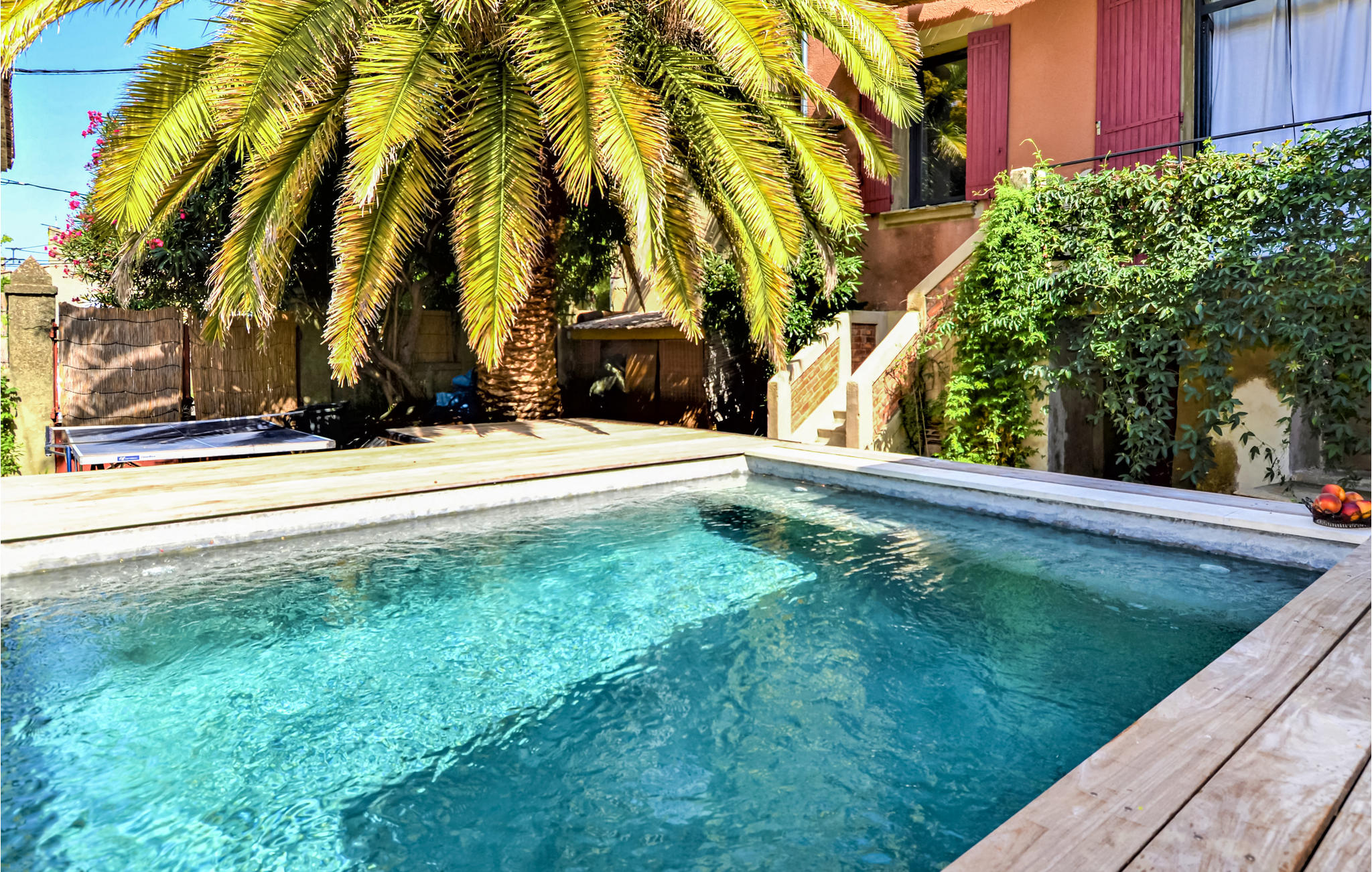 Awesome home in Pujaut with 3 Bedrooms, WiFi and Outdoor swimming pool