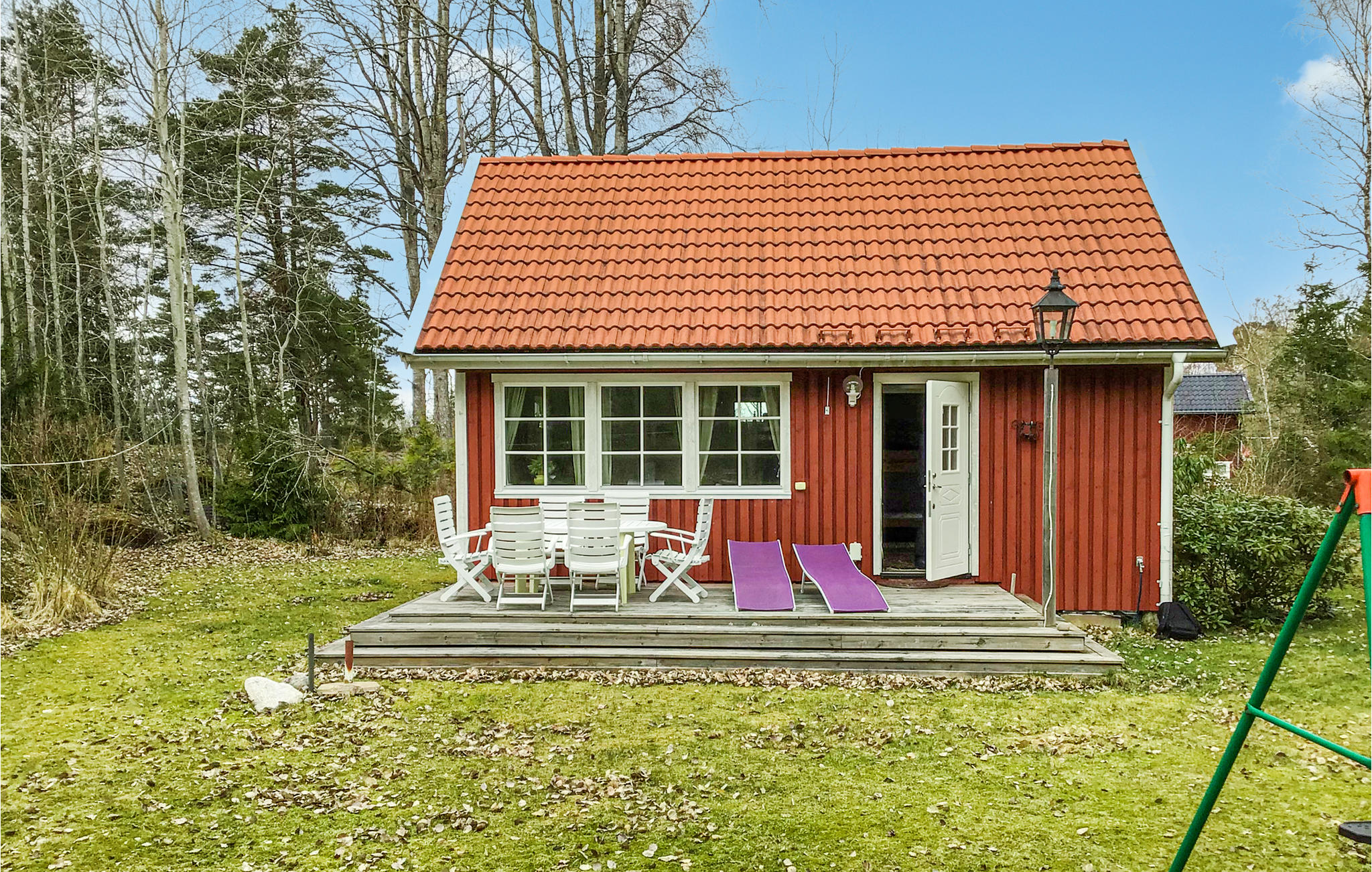 Stunning home in Gräddö with WiFi and 2 Bedrooms
