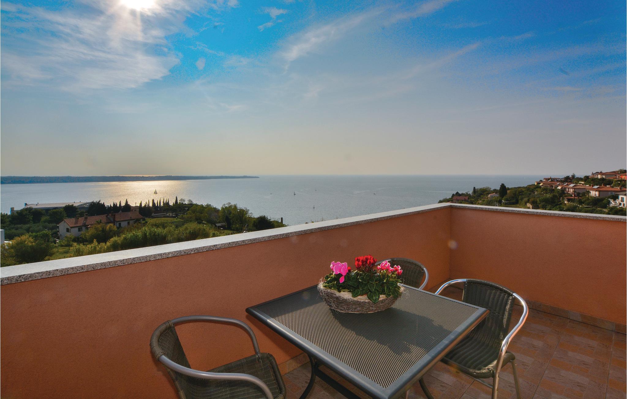 Amazing apartment in Portoroz with 2 Bedrooms and WiFi
