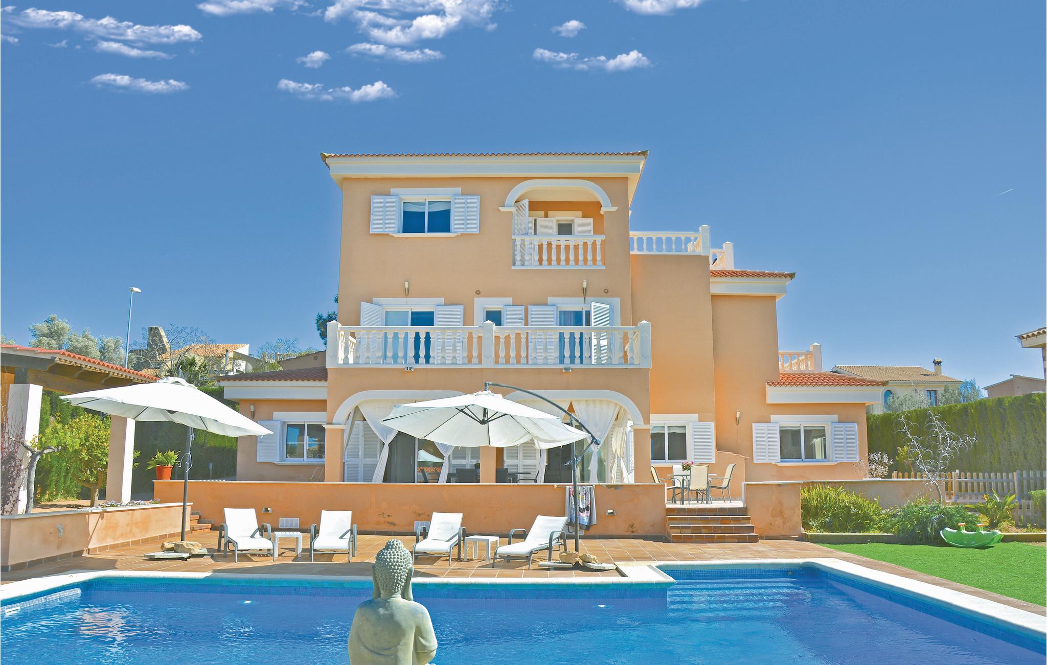 Nice home in Lluchmajor with 5 Bedrooms, WiFi and Outdoor swimming pool