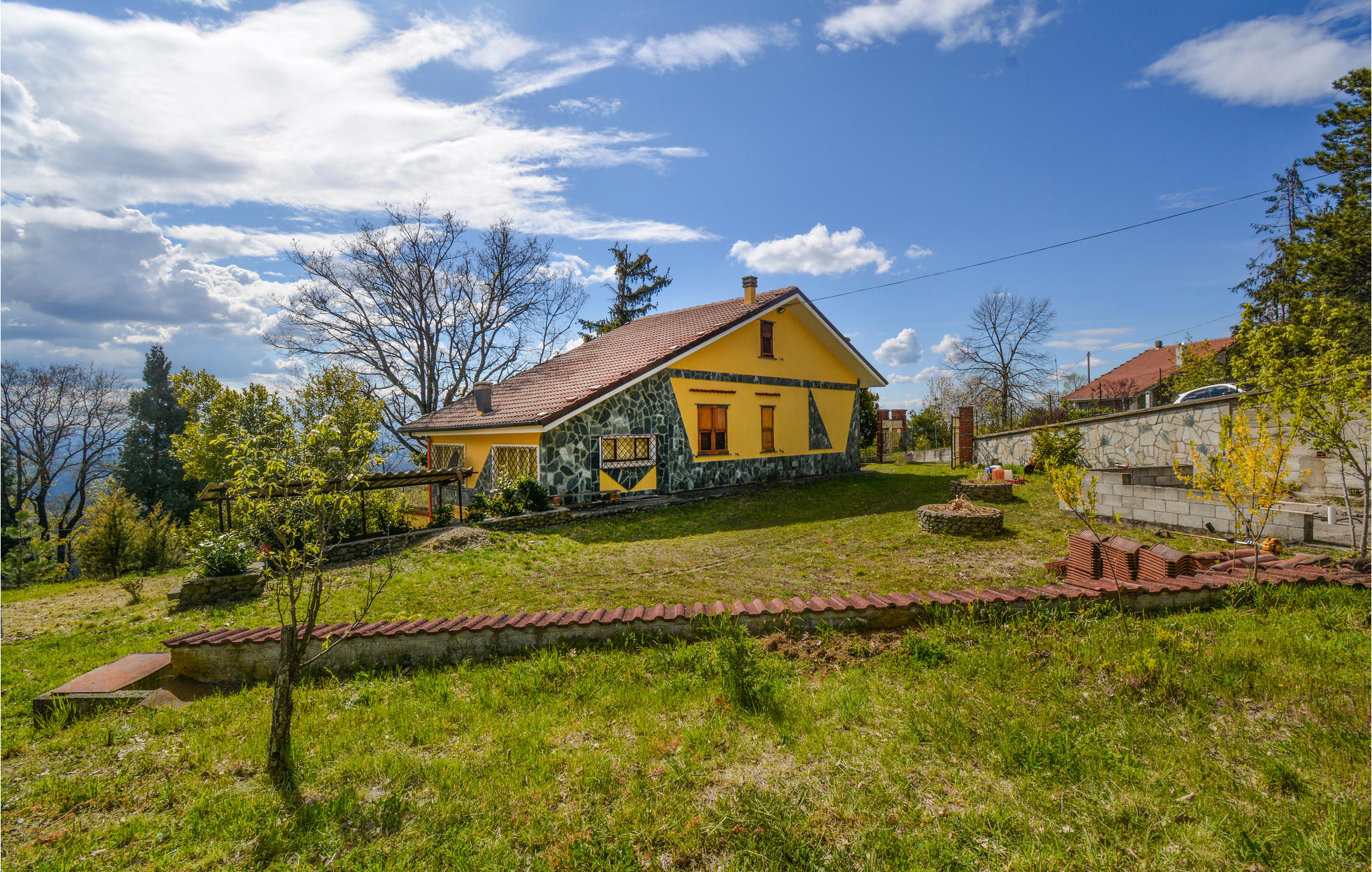 Beautiful home in Ponzone with WiFi and 3 Bedrooms
