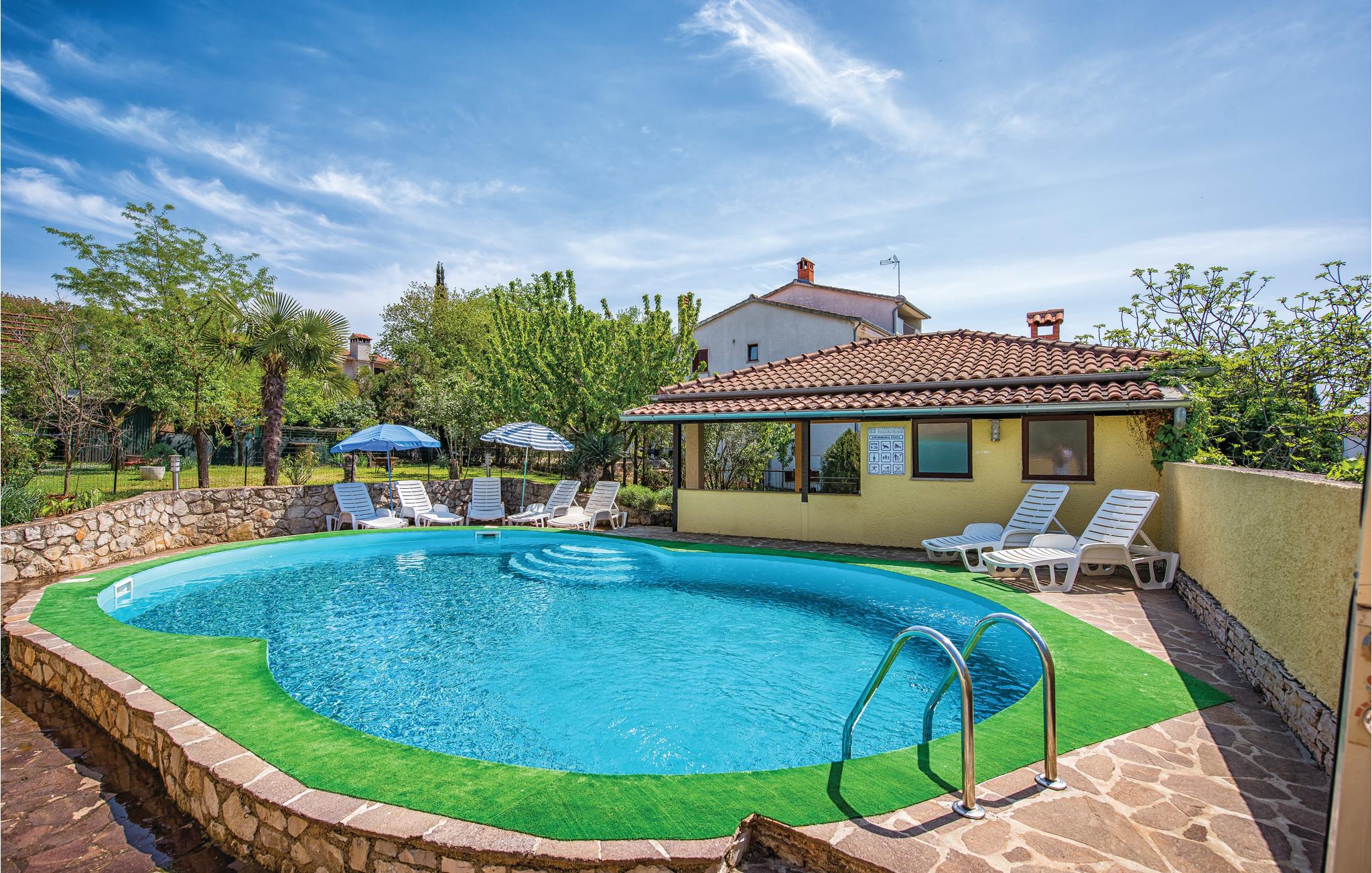 Awesome apartment in Porec with 1 Bedrooms, WiFi and Outdoor swimming pool