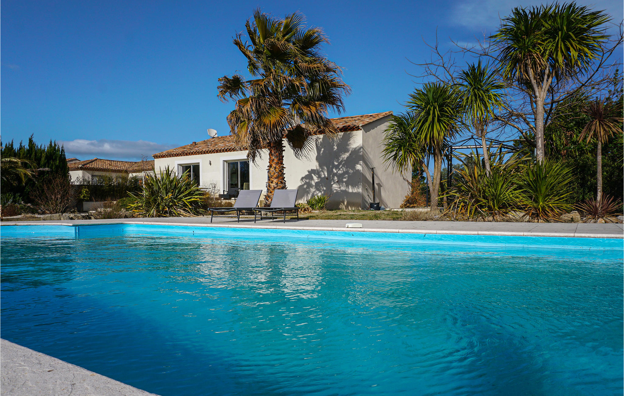 Nice home in Saint-Génies-de-Fonted with Outdoor swimming pool, WiFi and Private swimming pool