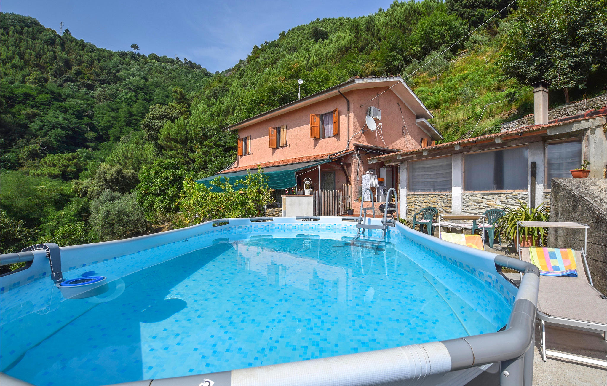 Stunning home in Pietrasanta with 3 Bedrooms and WiFi