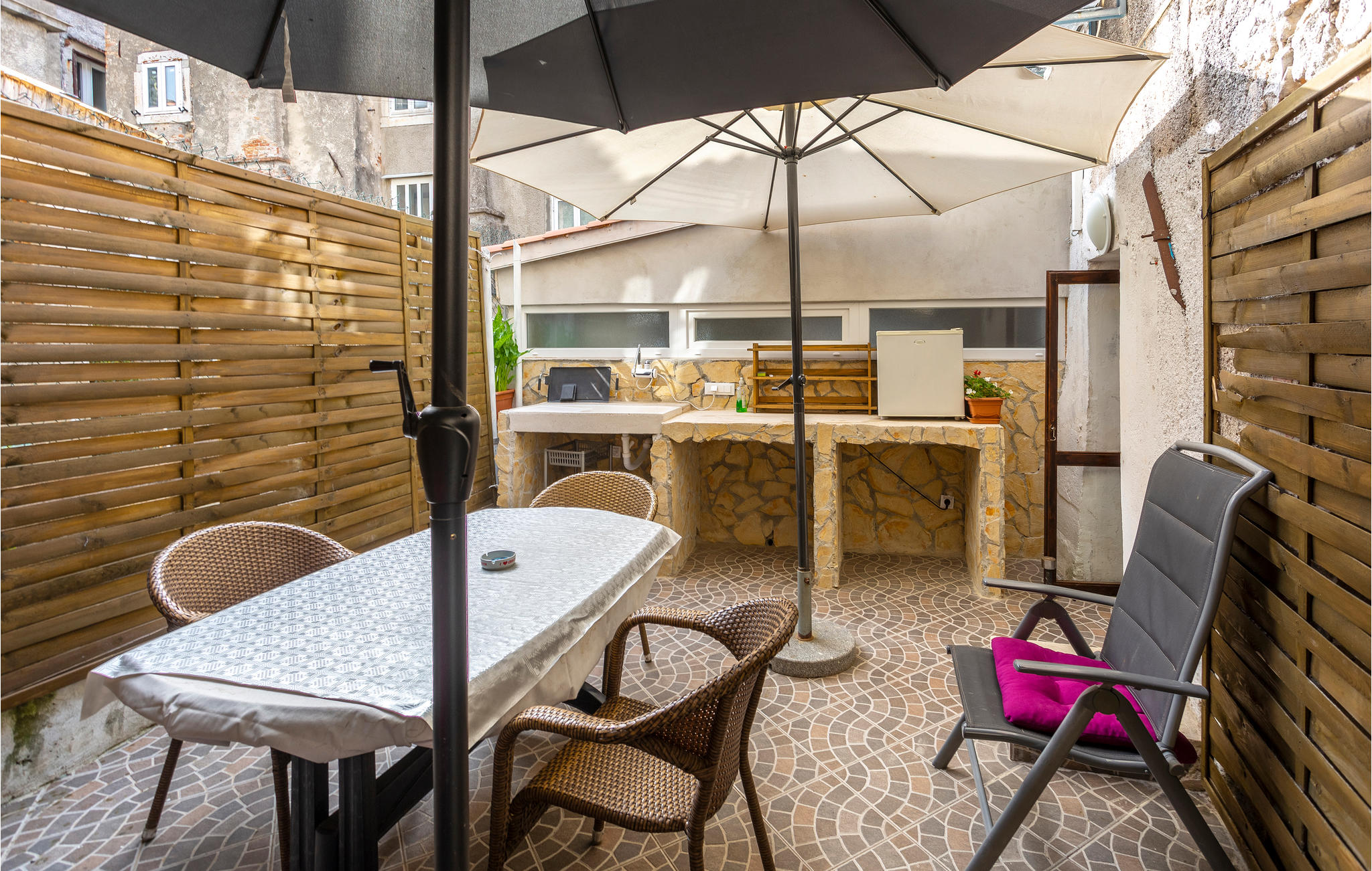 Beautiful apartment in Cres with WiFi and 1 Bedrooms