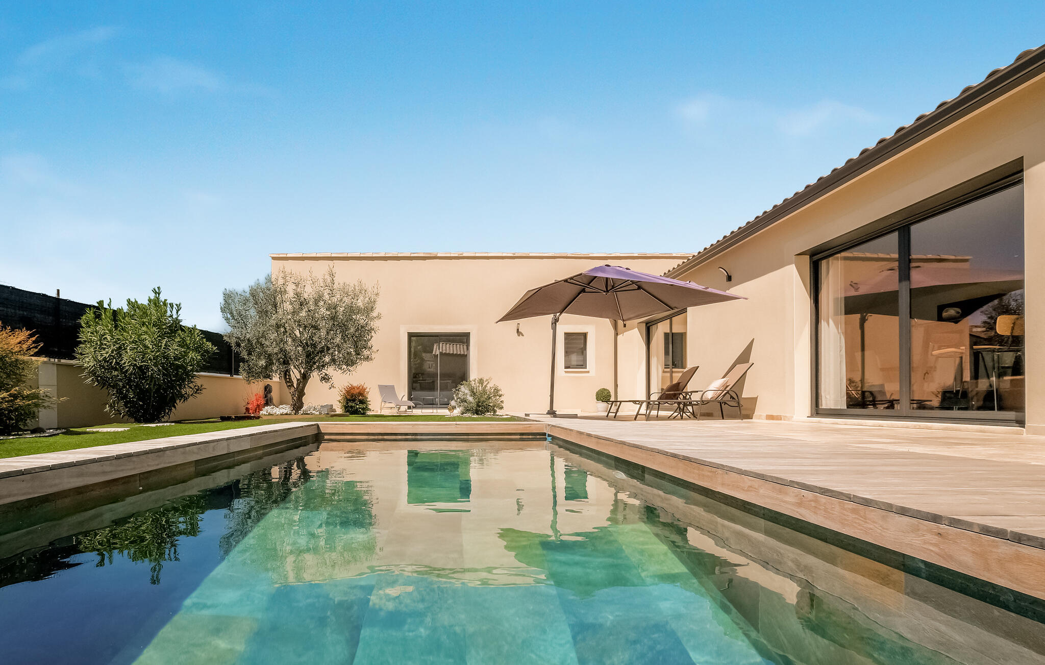 Stunning home in Robion with Outdoor swimming pool, WiFi and Private swimming pool