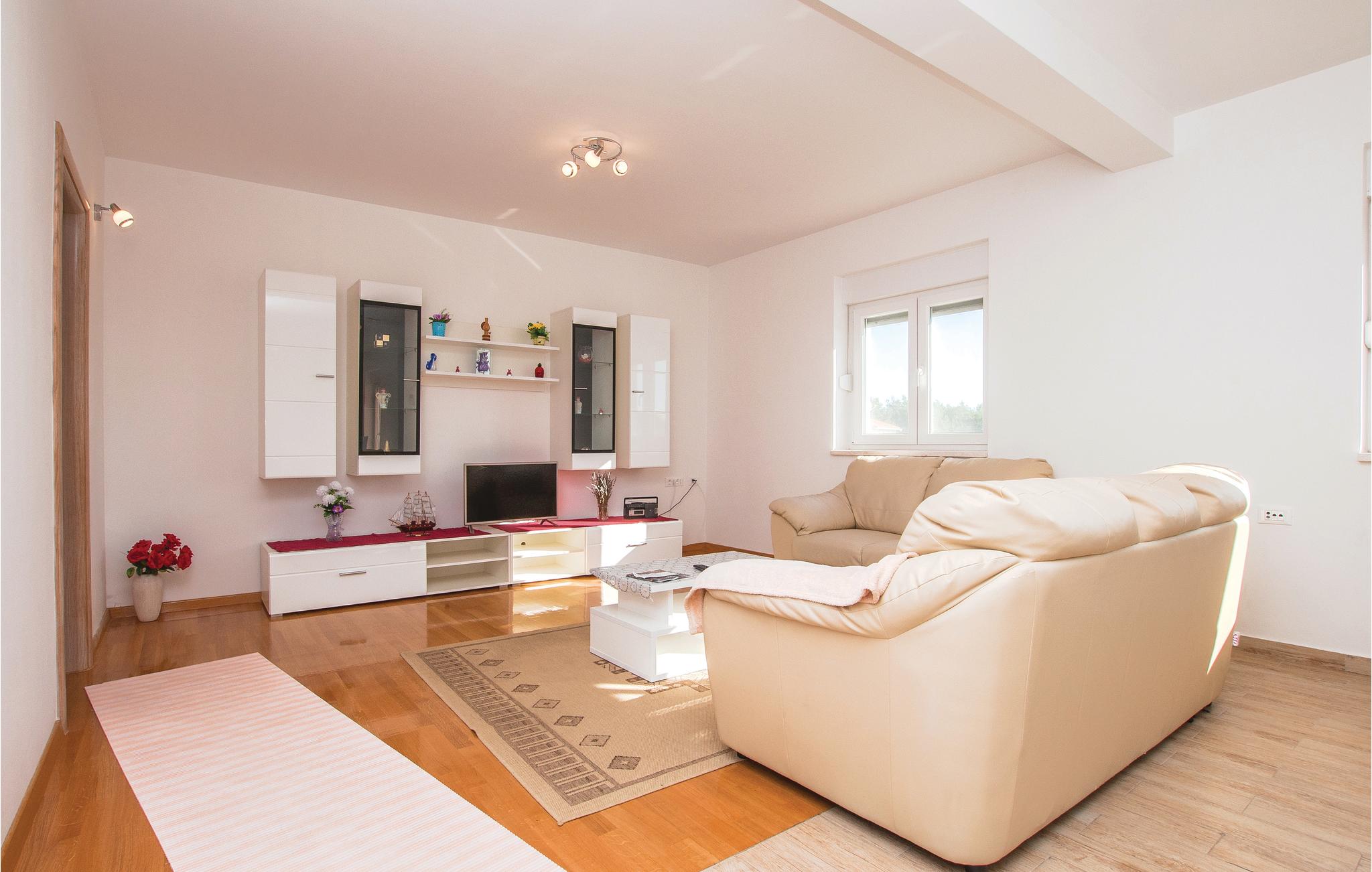 Amazing apartment in Sibenik with 4 Bedrooms and WiFi