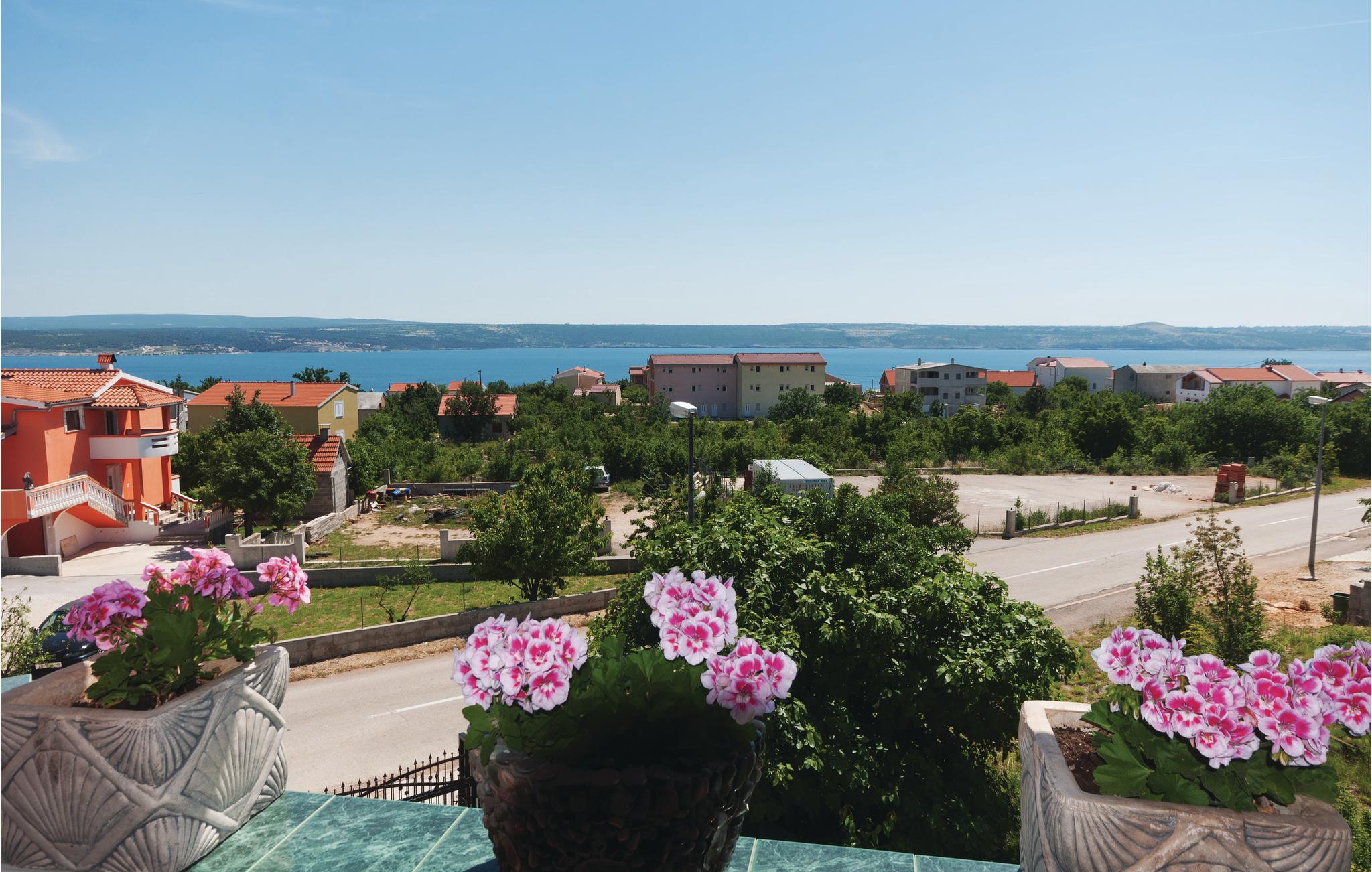 Stunning apartment in Maslenica with 3 Bedrooms and WiFi