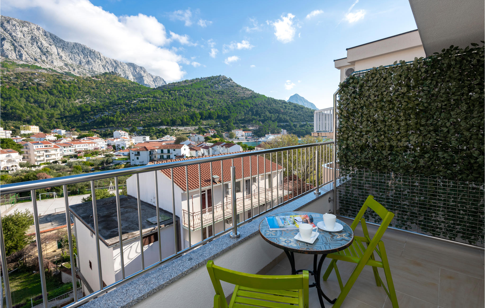 Awesome apartment in Drvenik with WiFi