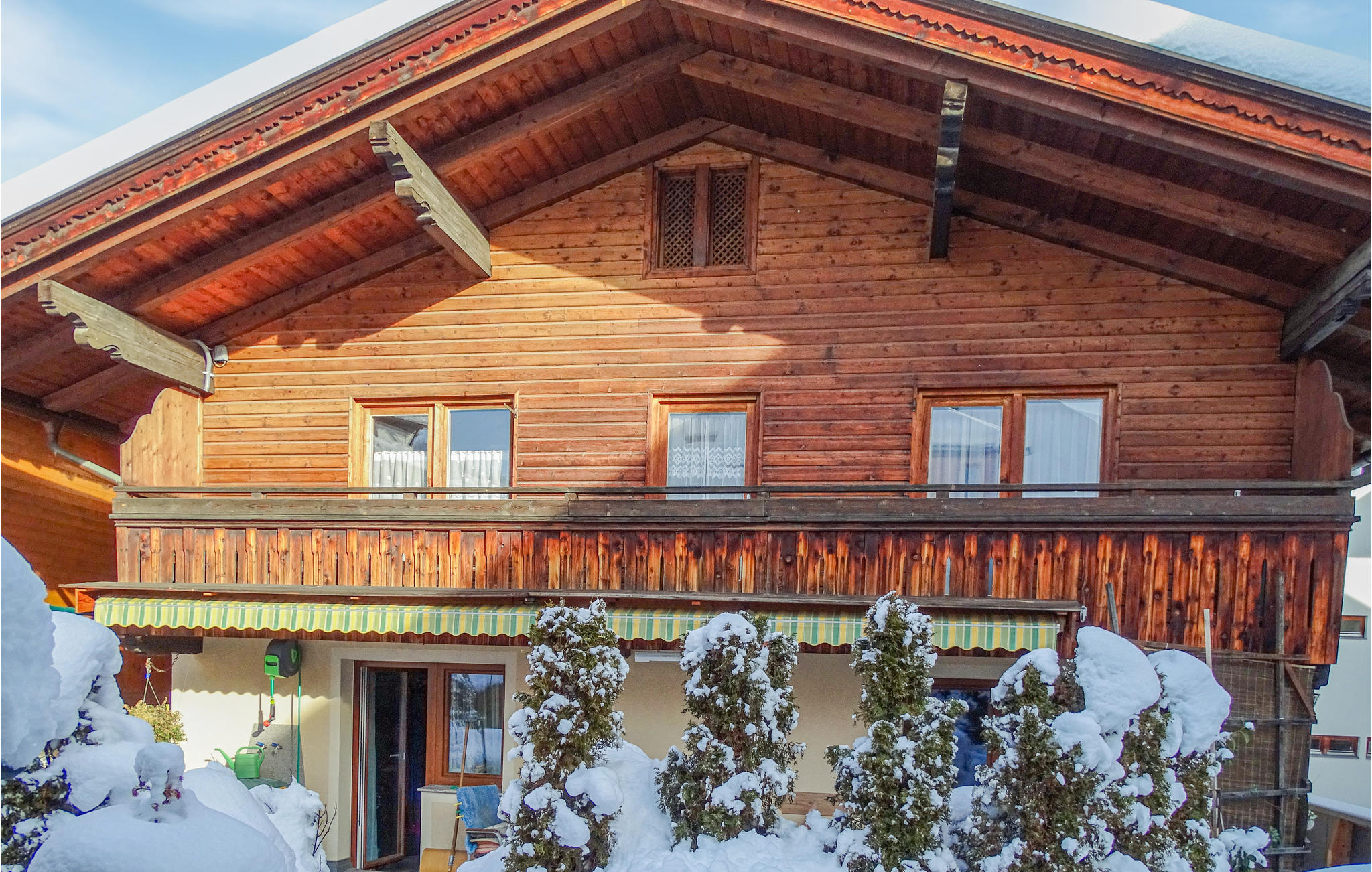 Nice apartment in Fügen with 2 Bedrooms