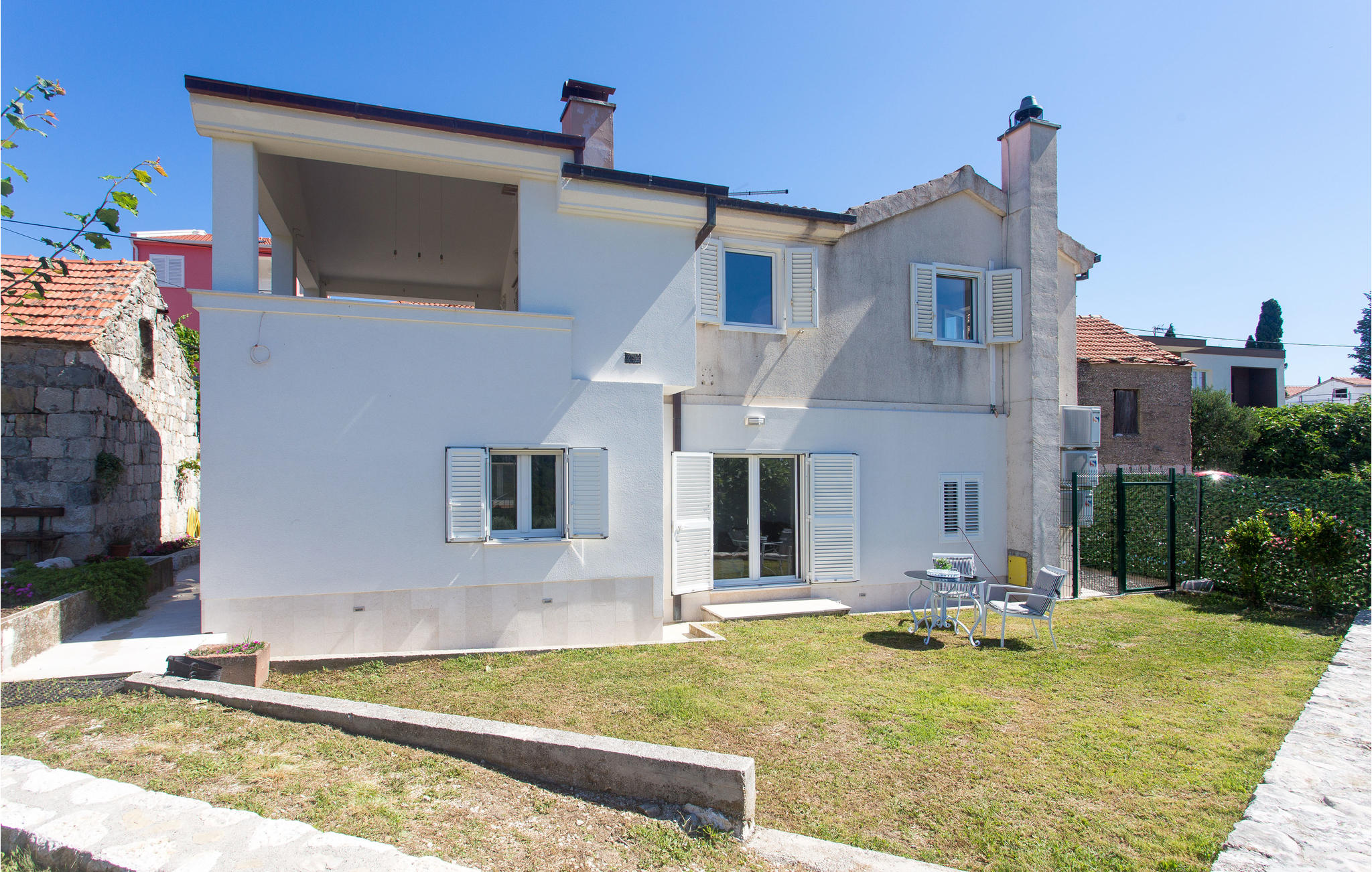 Awesome apartment in Podgrade with Jacuzzi, WiFi and 1 Bedrooms