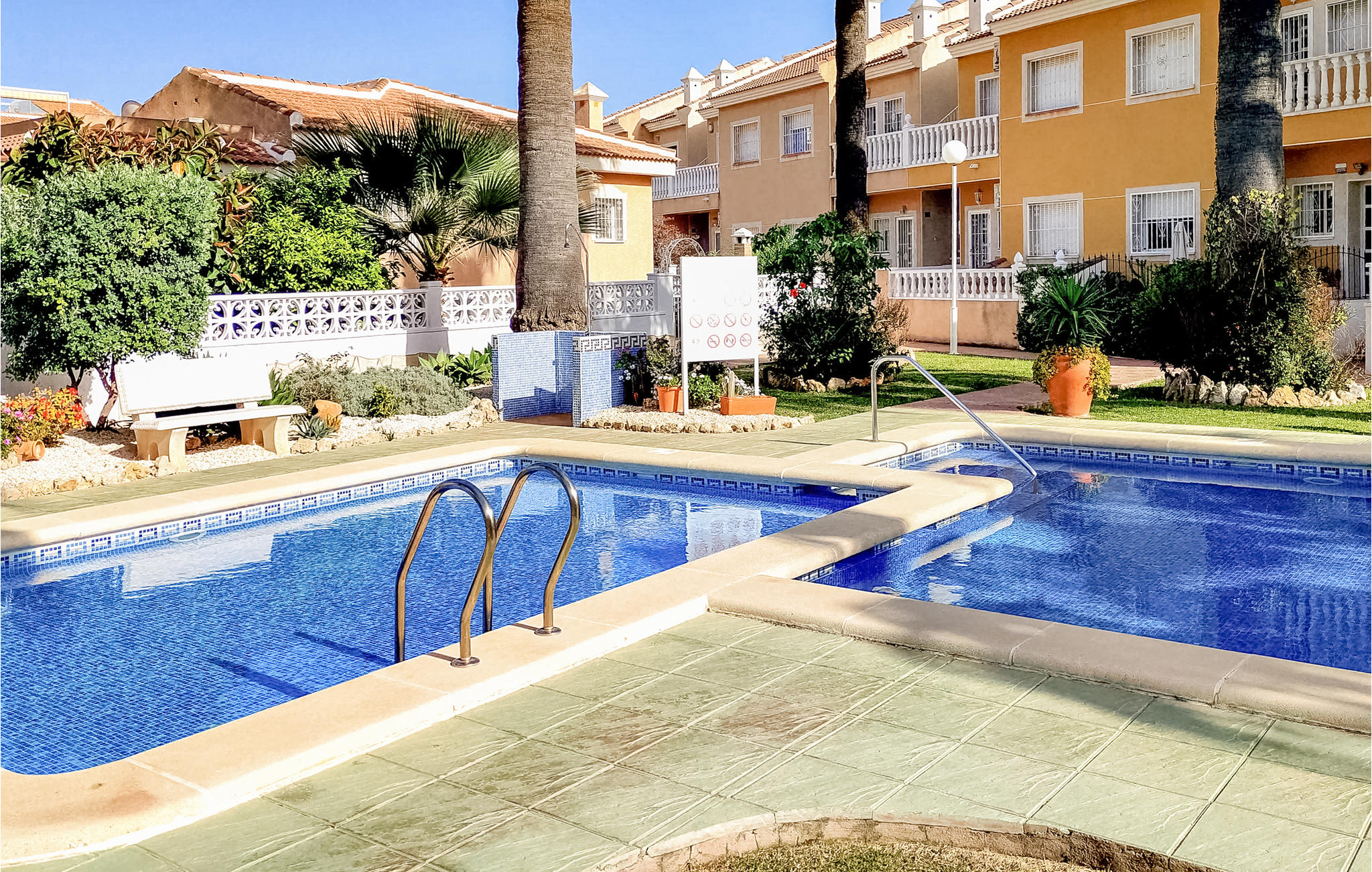 Amazing apartment in Ciudad Quesada with Outdoor swimming pool, WiFi and 2 Bedrooms