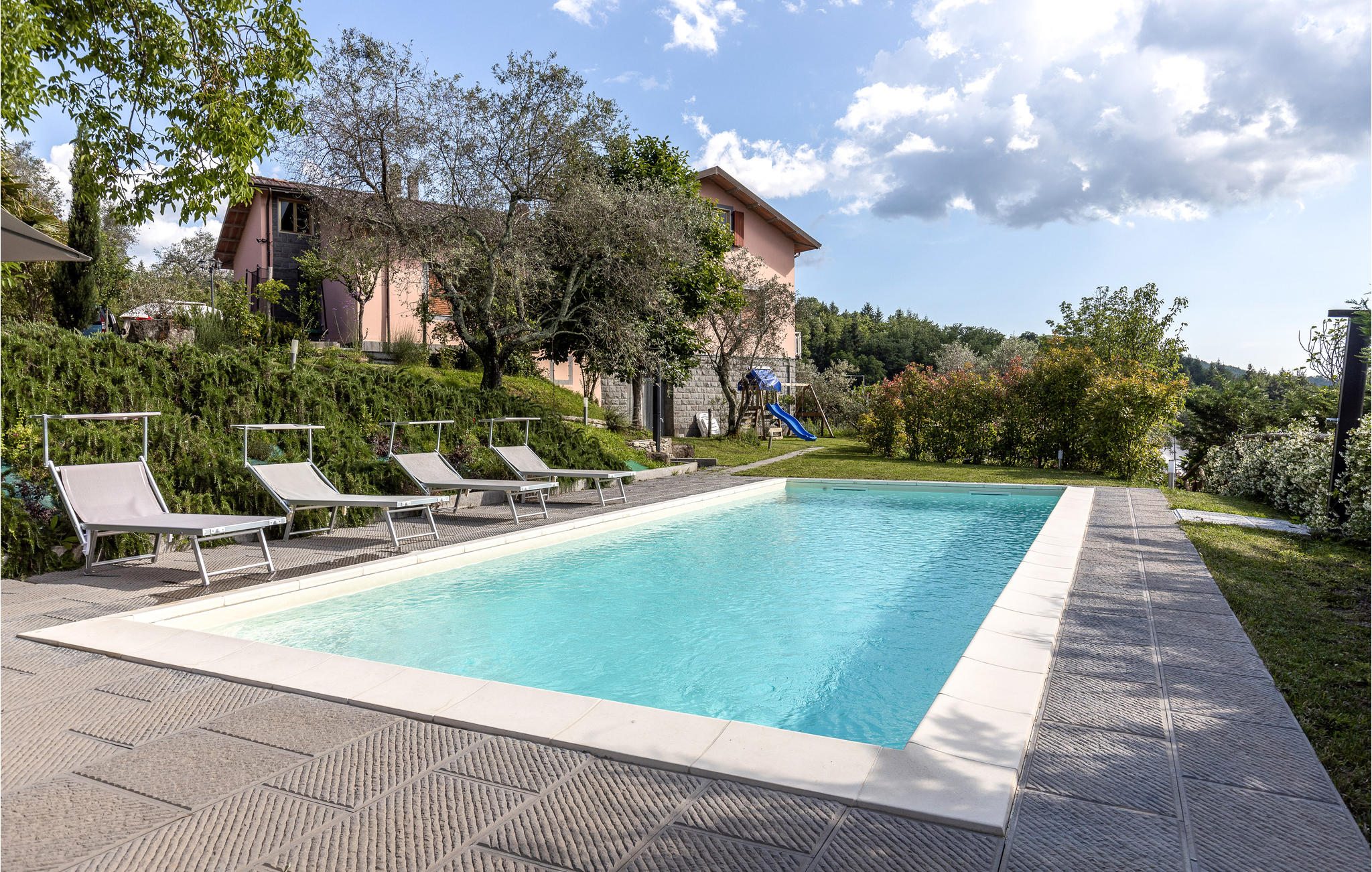 Nice home in Fivizzano with Outdoor swimming pool, WiFi and 7 Bedrooms