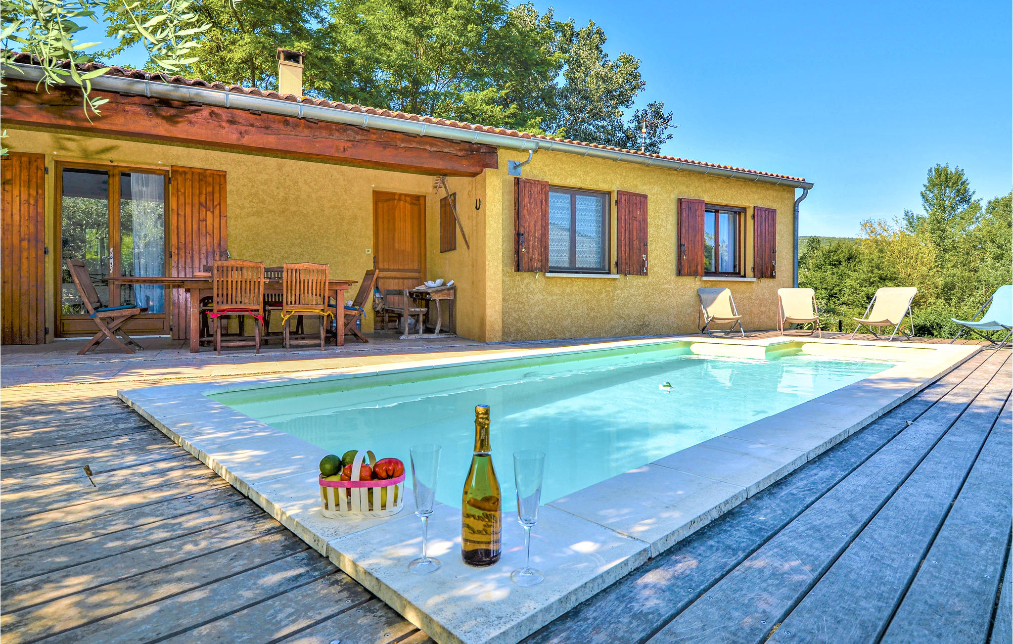 Nice home in Cornillon with 3 Bedrooms, WiFi and Outdoor swimming pool