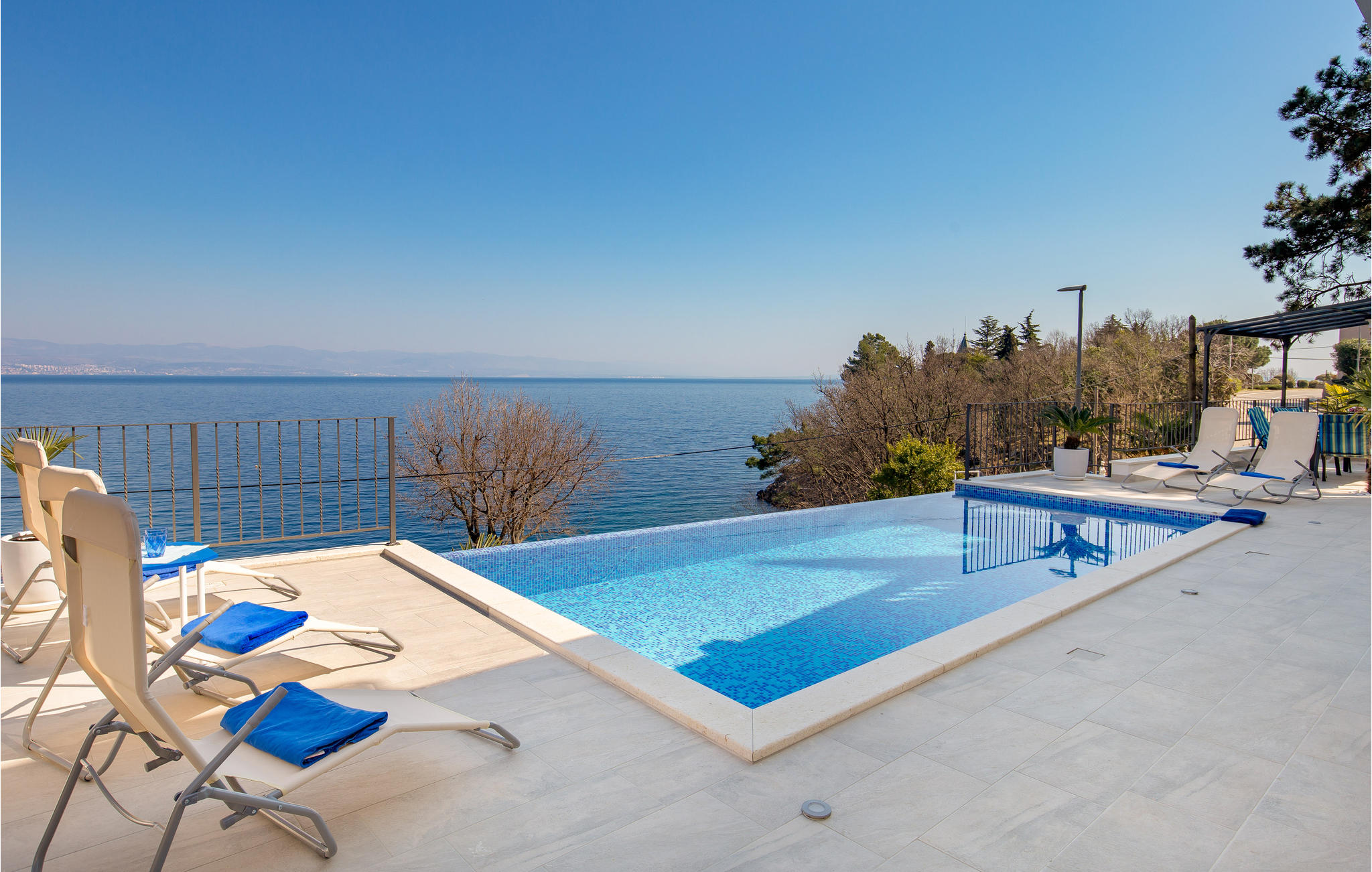 Awesome home in Medveja with 5 Bedrooms, WiFi and Outdoor swimming pool