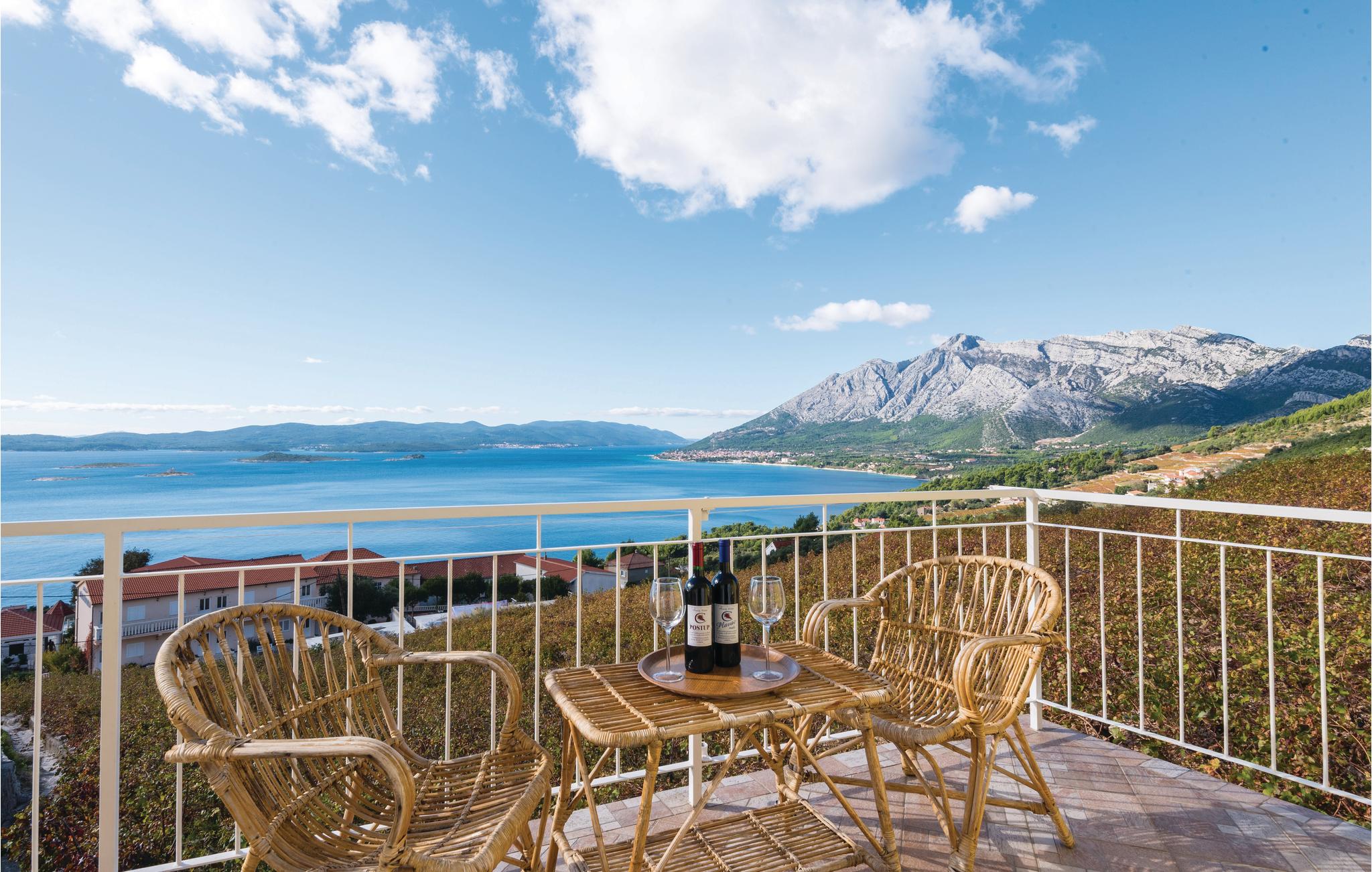 Awesome home in Orebic with 5 Bedrooms and WiFi