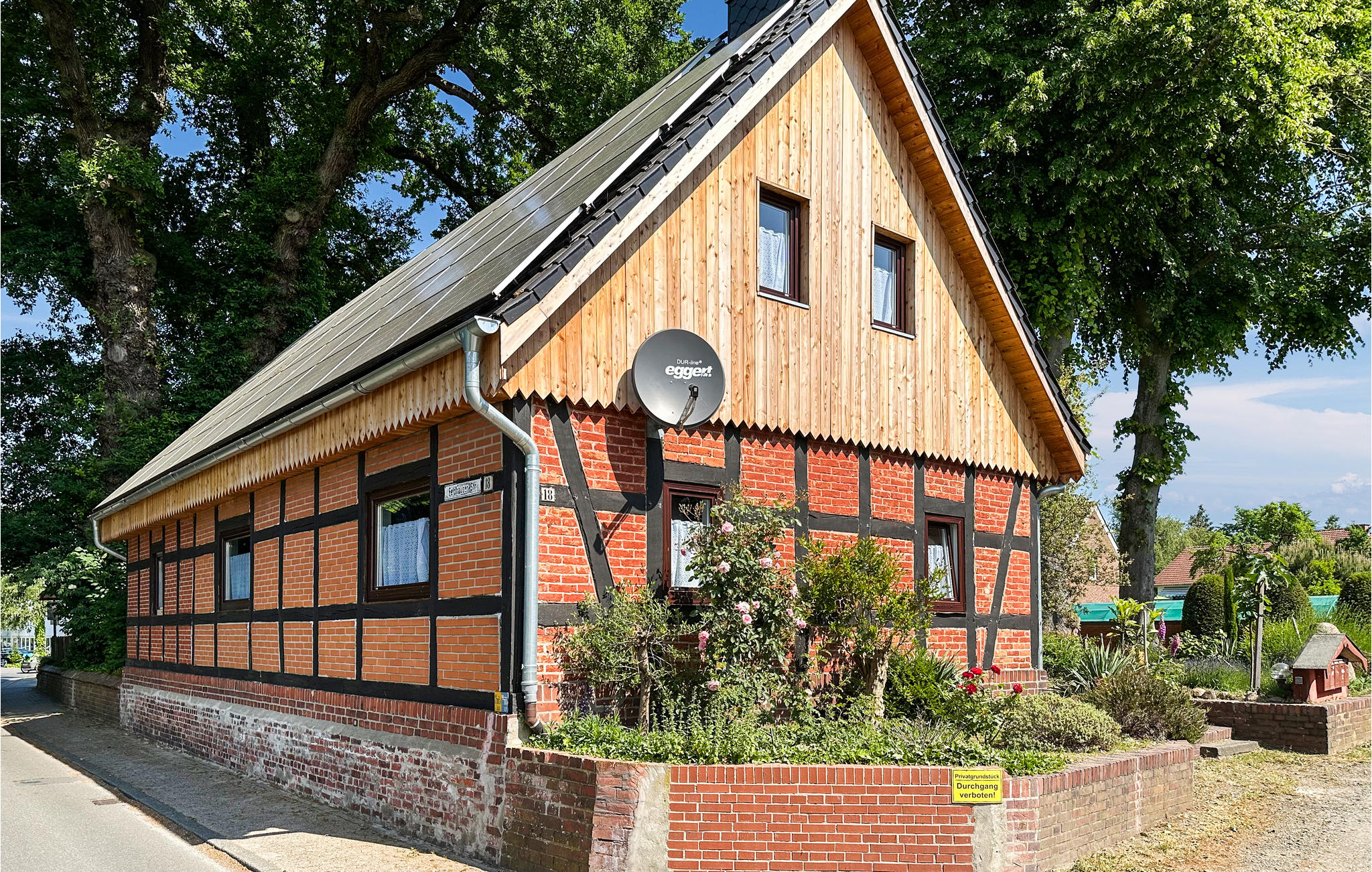 Amazing home in Lilienthal with WiFi and 3 Bedrooms