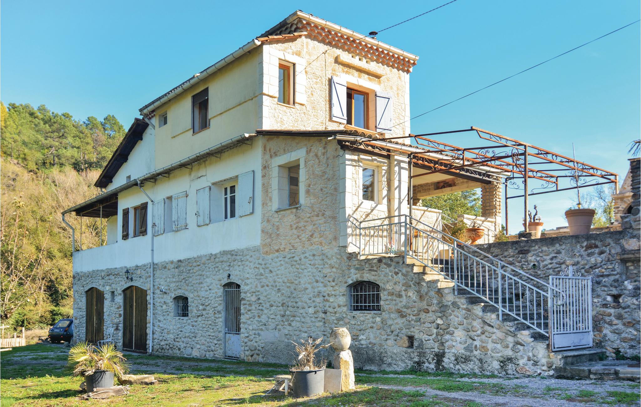 Amazing home in Bessèges with 4 Bedrooms and WiFi