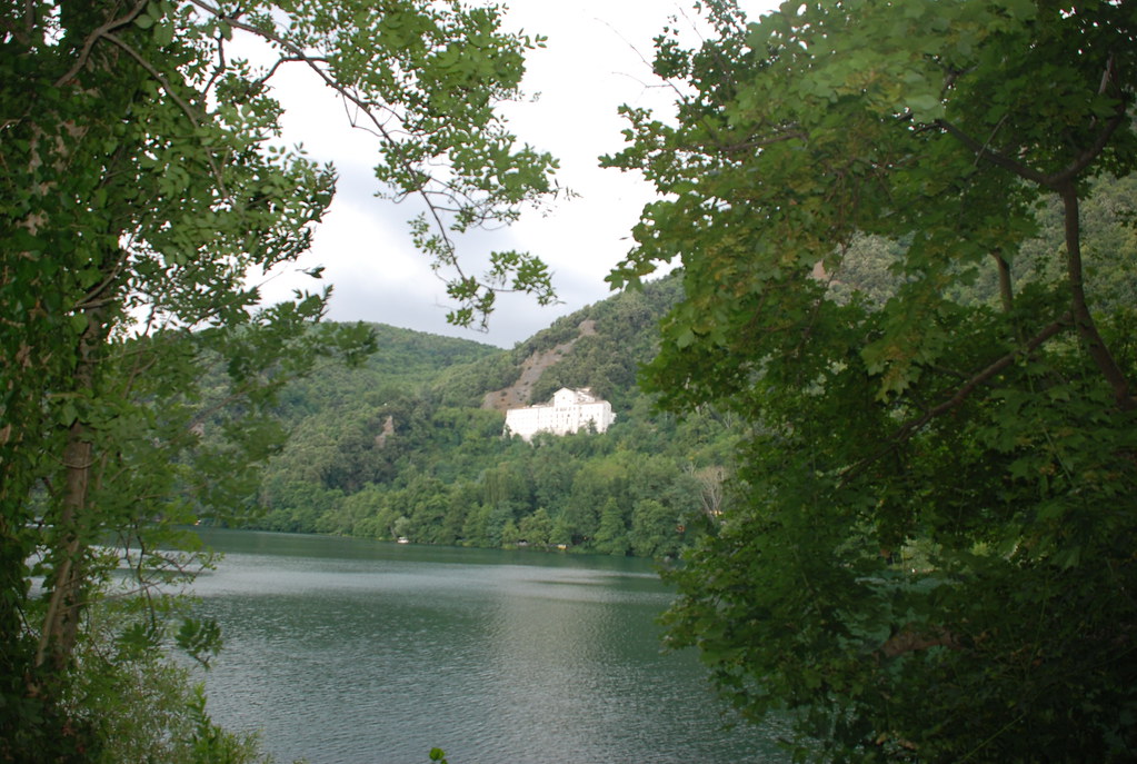Holiday rentals Monticchio