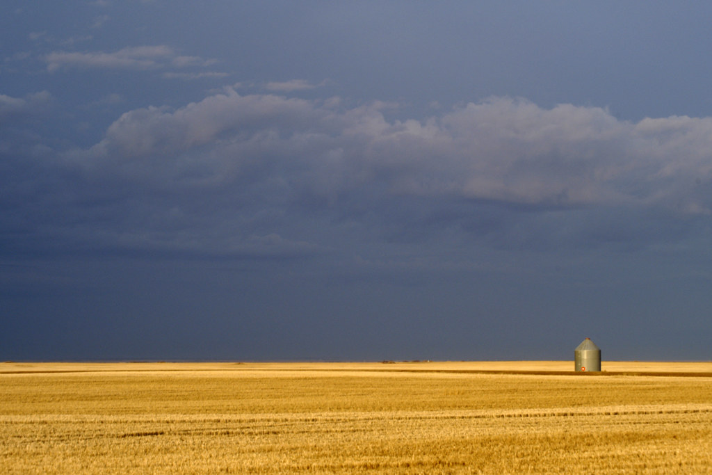 Hotels in Weyburn