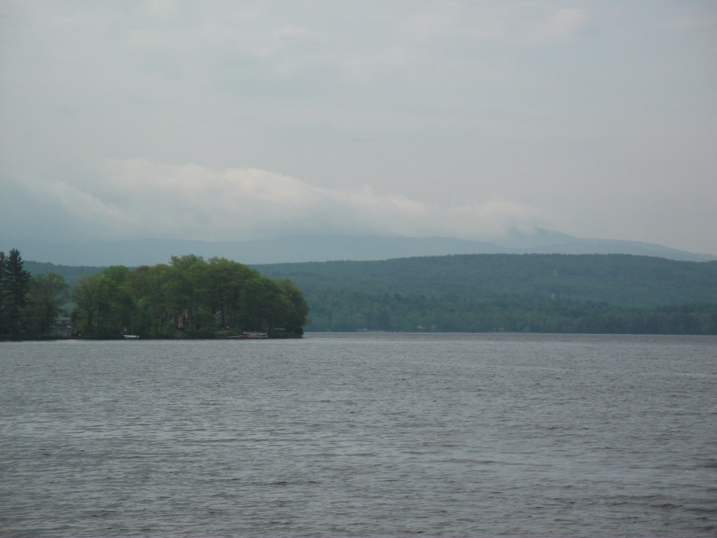 Holiday rentals Lac-Brome