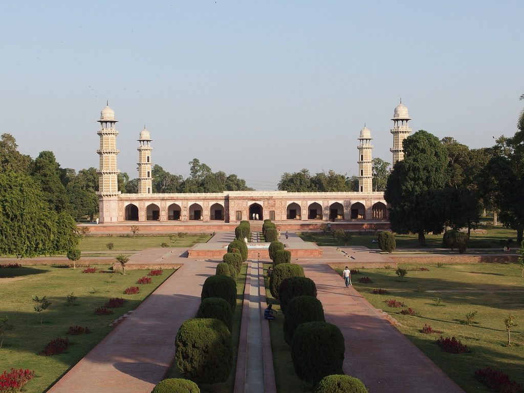 Holiday rentals Shahdara