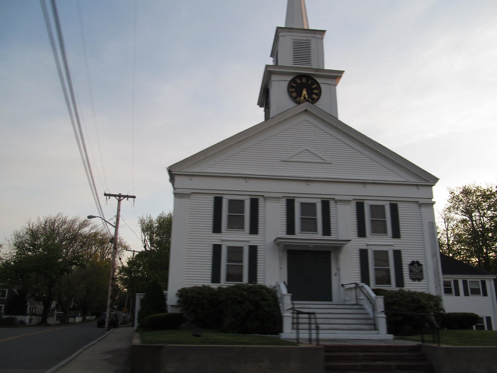 Hotels in East Dennis