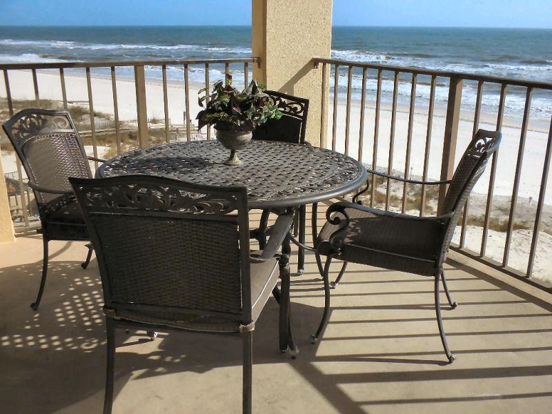 REDUCED RATES!!!  $160 A NIGHT FOR OCTOBER 19 THRU OCTOBER 31.  BOOK ASAP!!