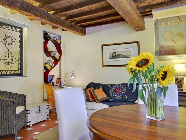 Lovely 2 Bedroom Flat in the Heart of Florence