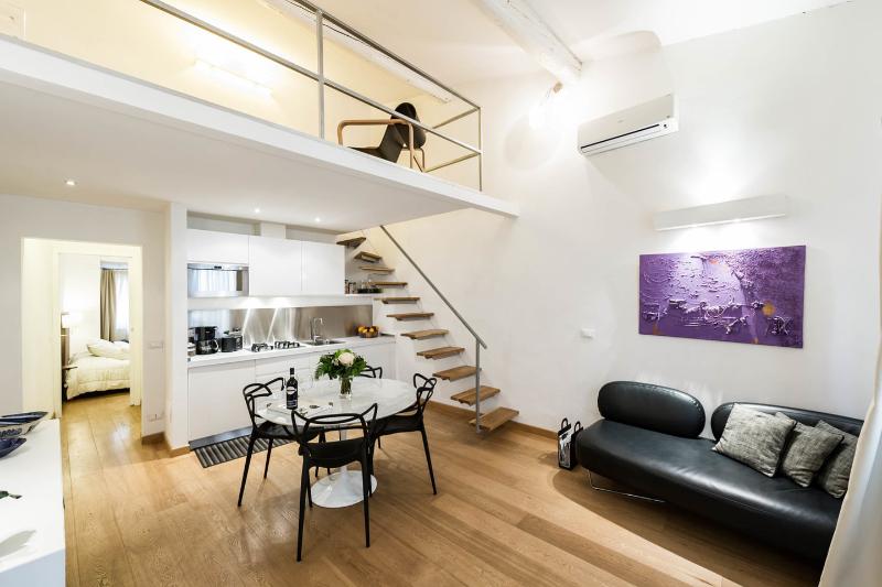 Modern 1 Bedroom Apartment in Florence