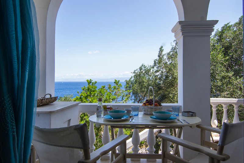 Paxosblue. Selene, Sea View apartment with private garden.