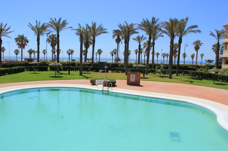 Spacious apartment, just a step away from the sea