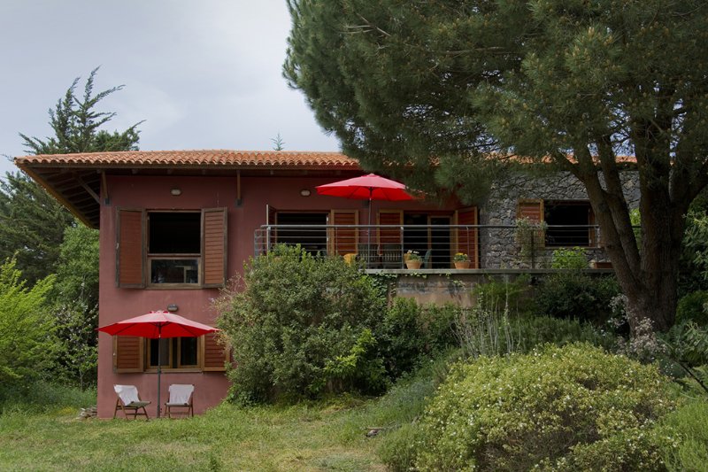 CASA LOS LAURELES